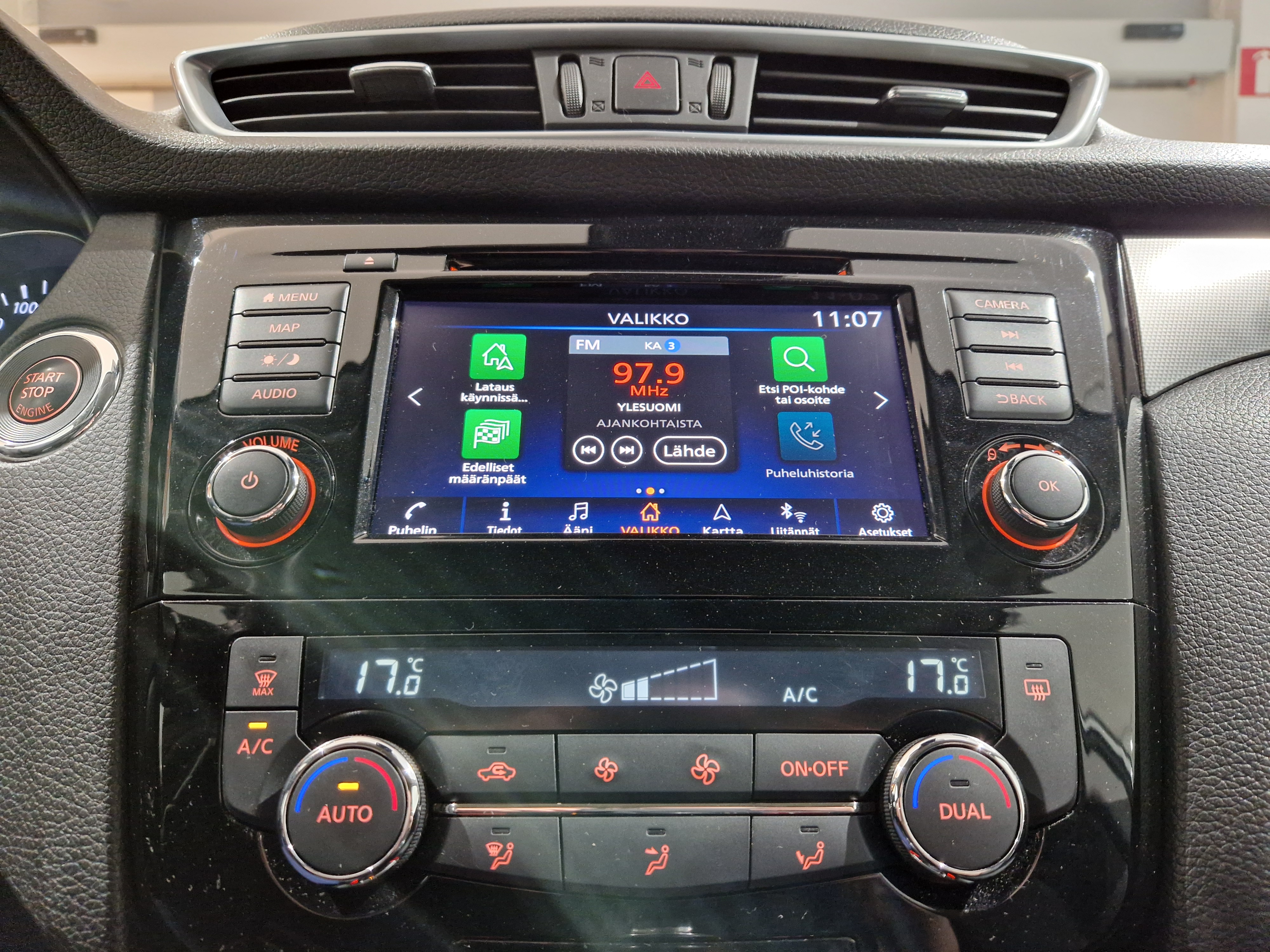 NISSAN Qashqai 2019