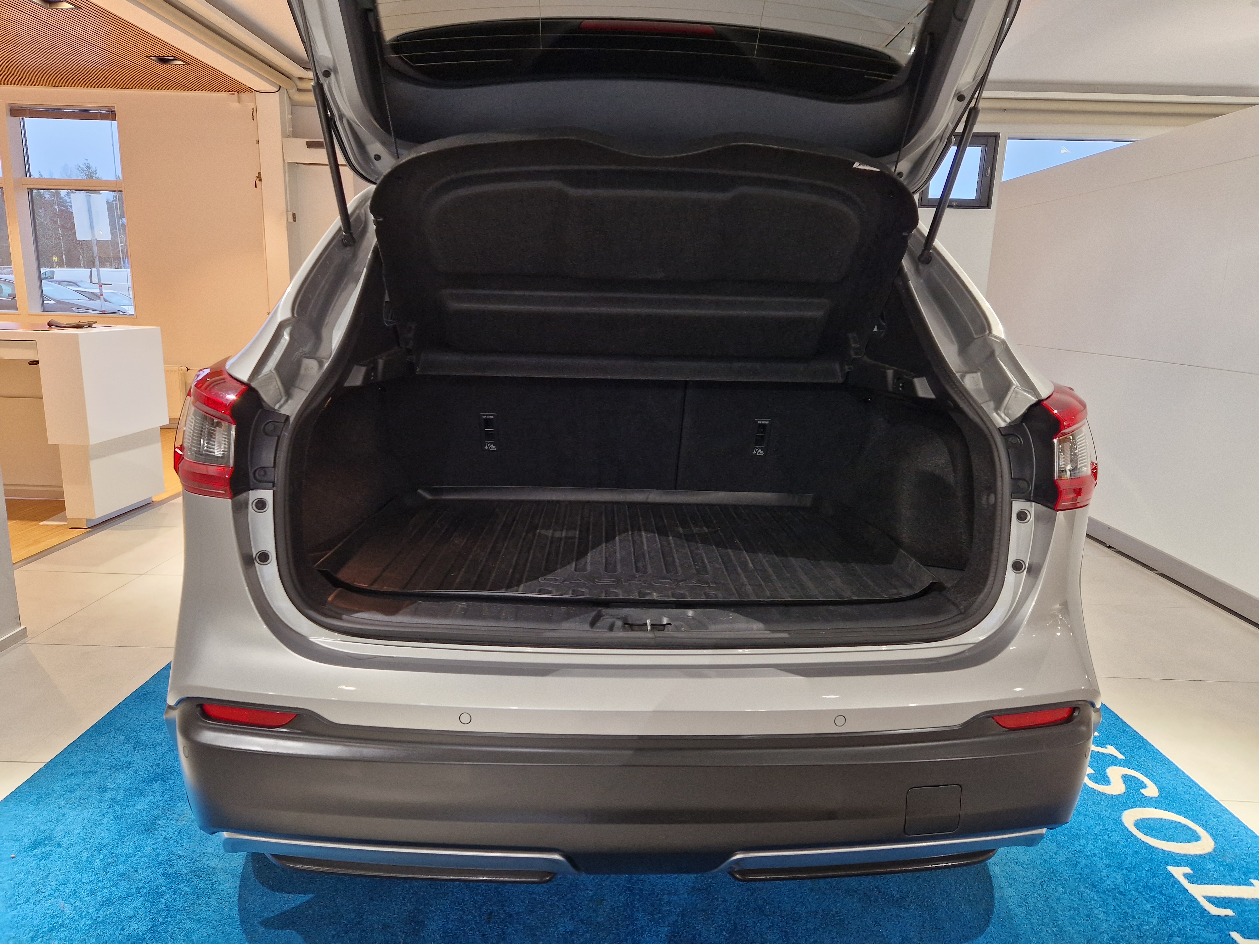 NISSAN Qashqai 2019