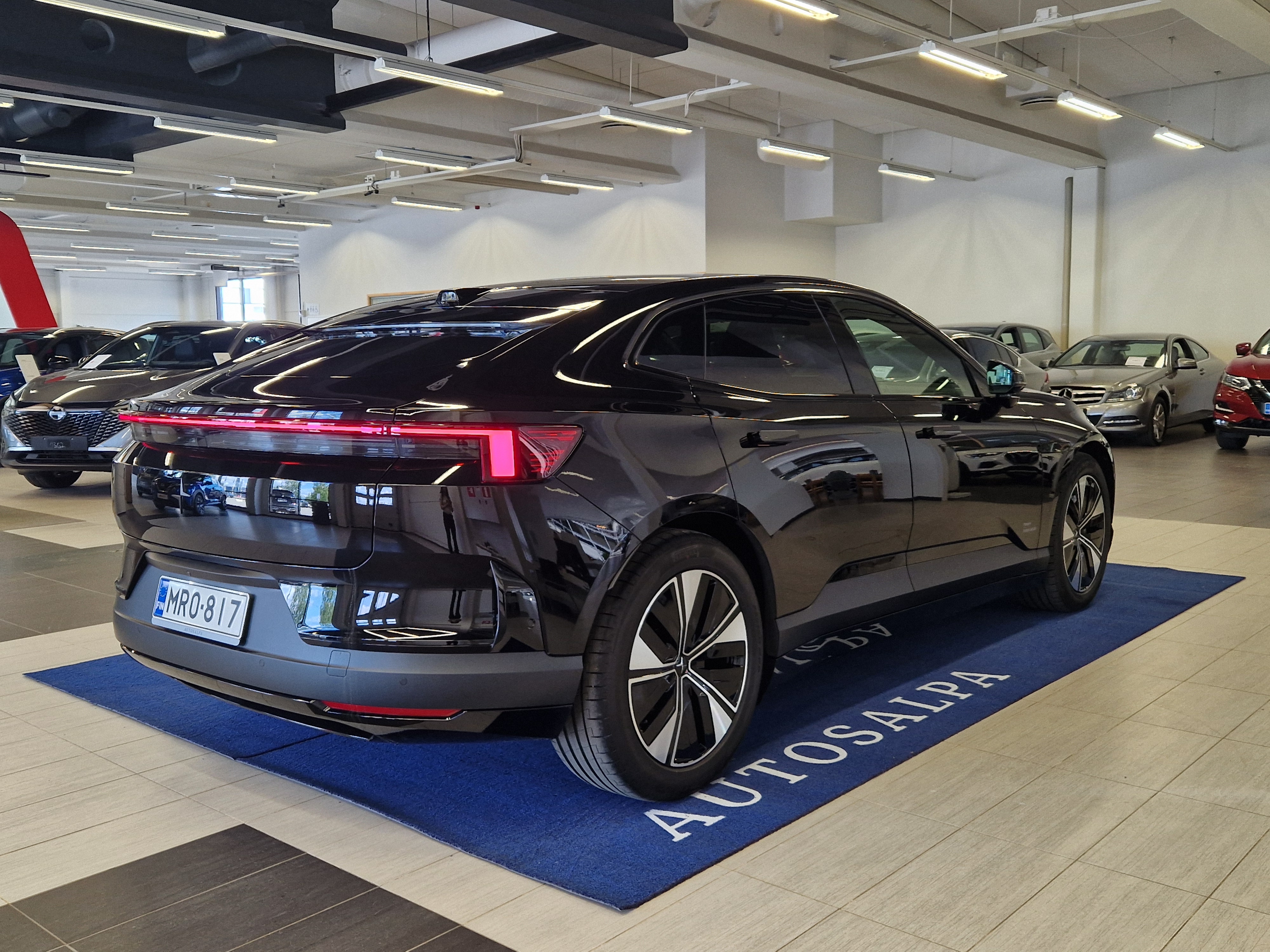 POLESTAR 4 2026