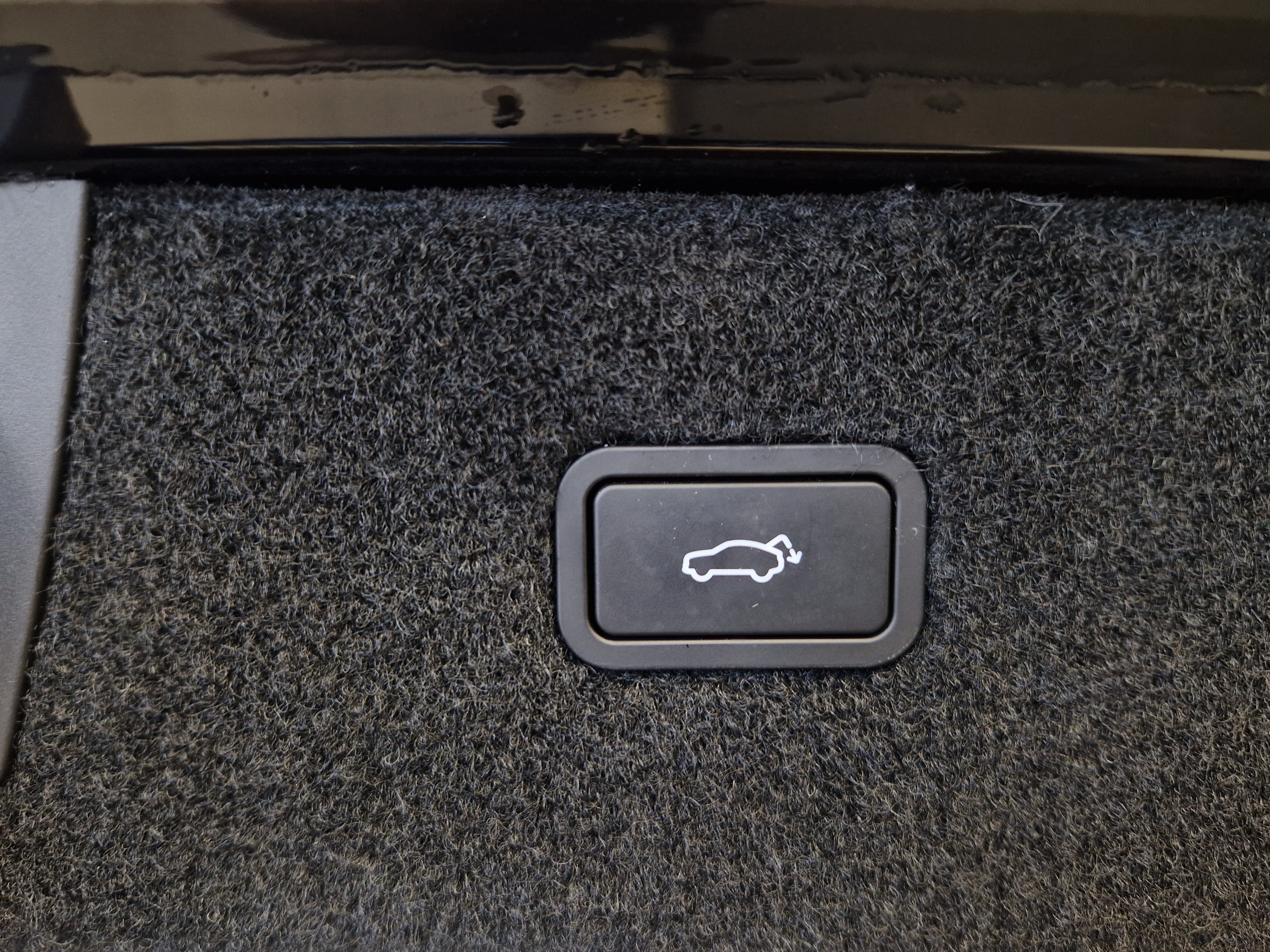 POLESTAR 4 2026