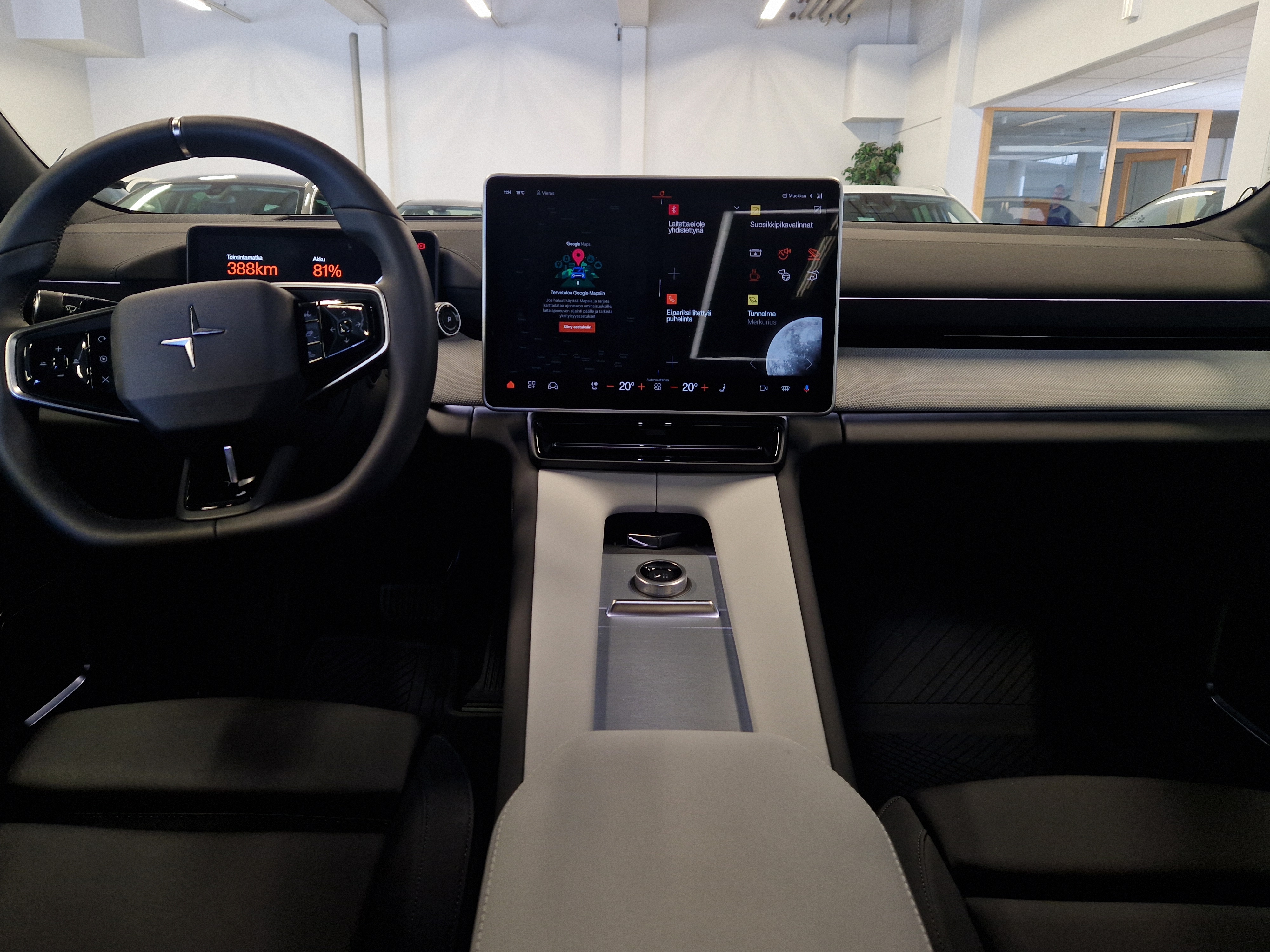 POLESTAR 4 2026