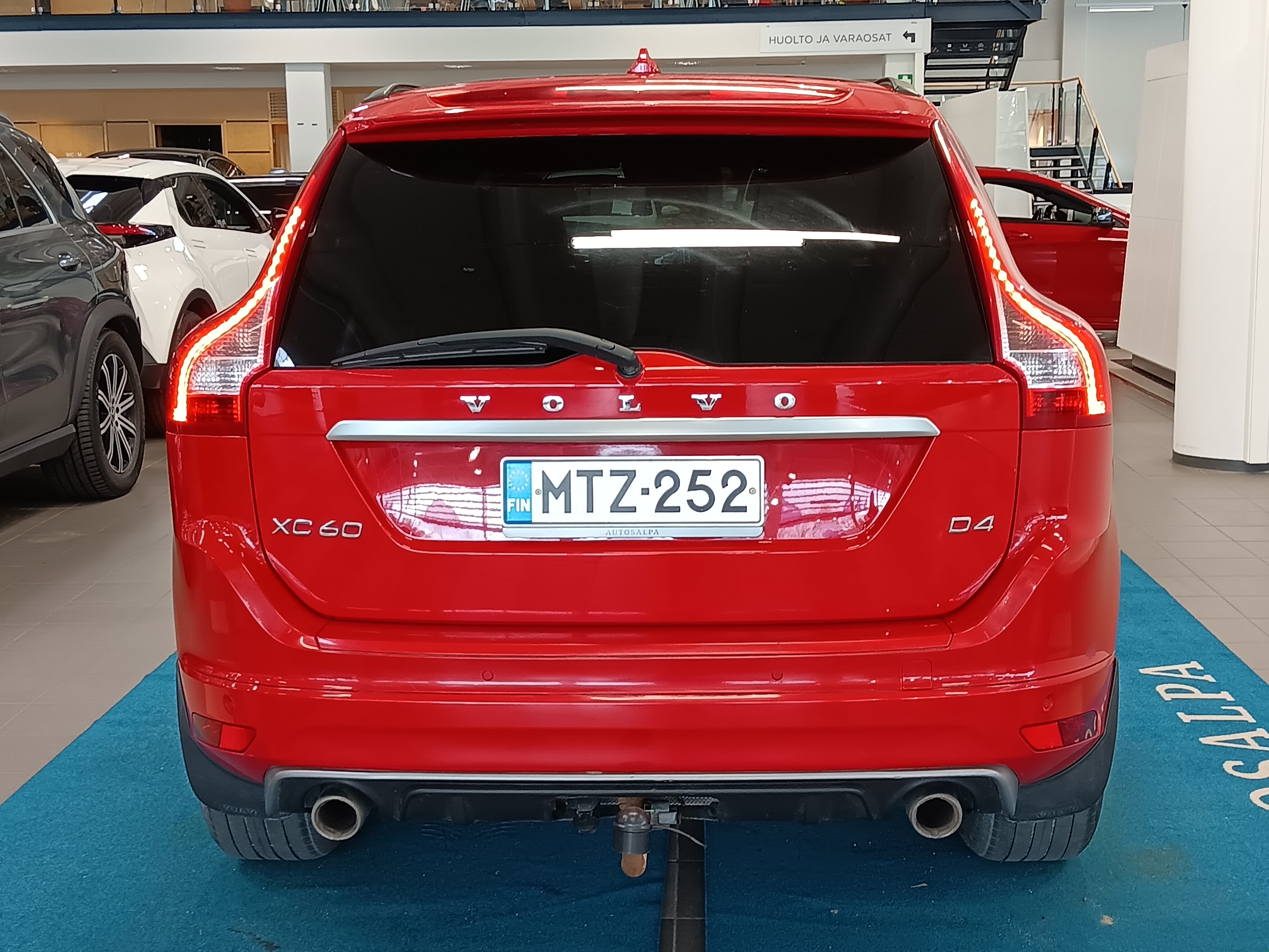 VOLVO XC60 2016