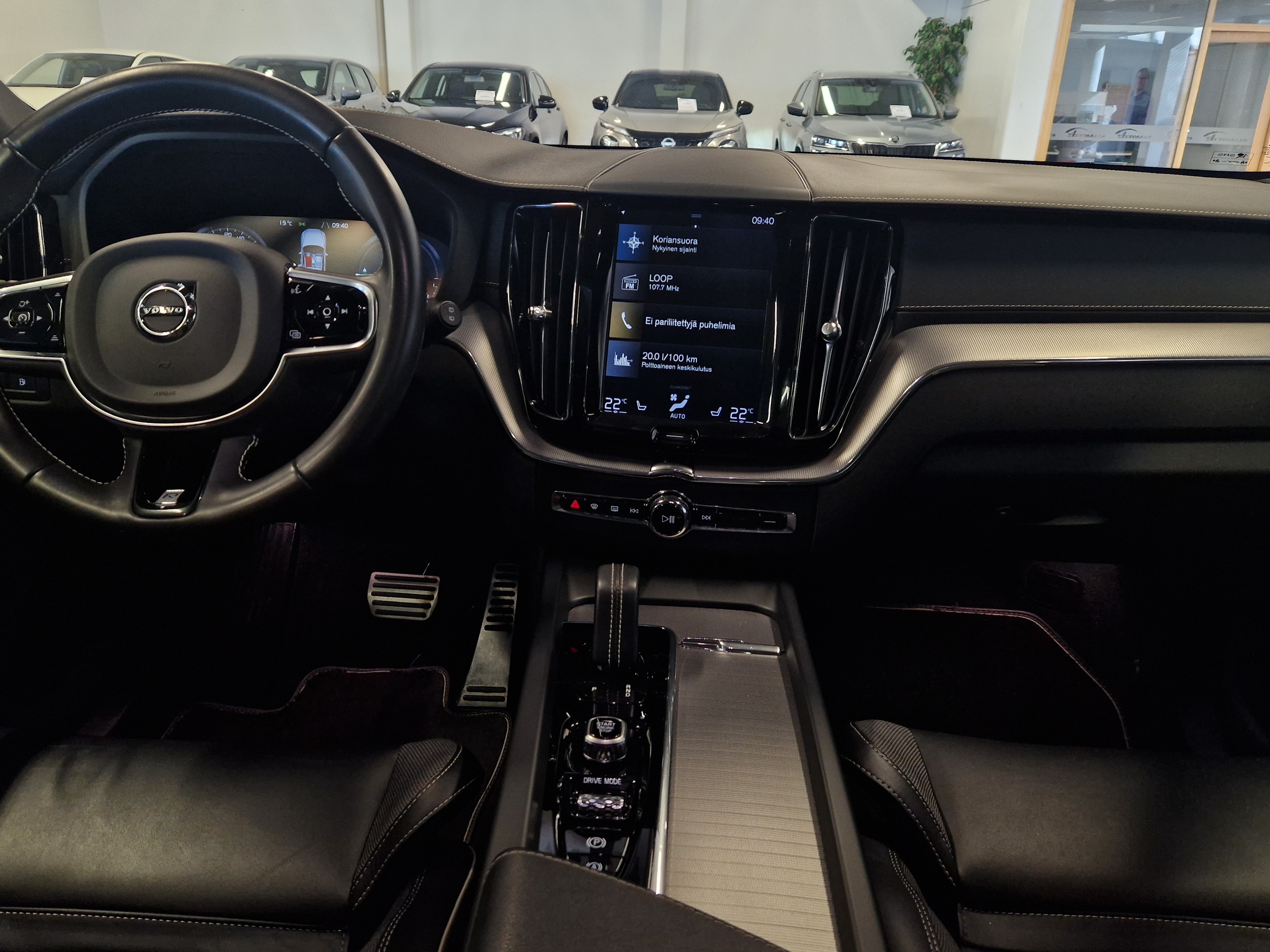 VOLVO XC60 2020