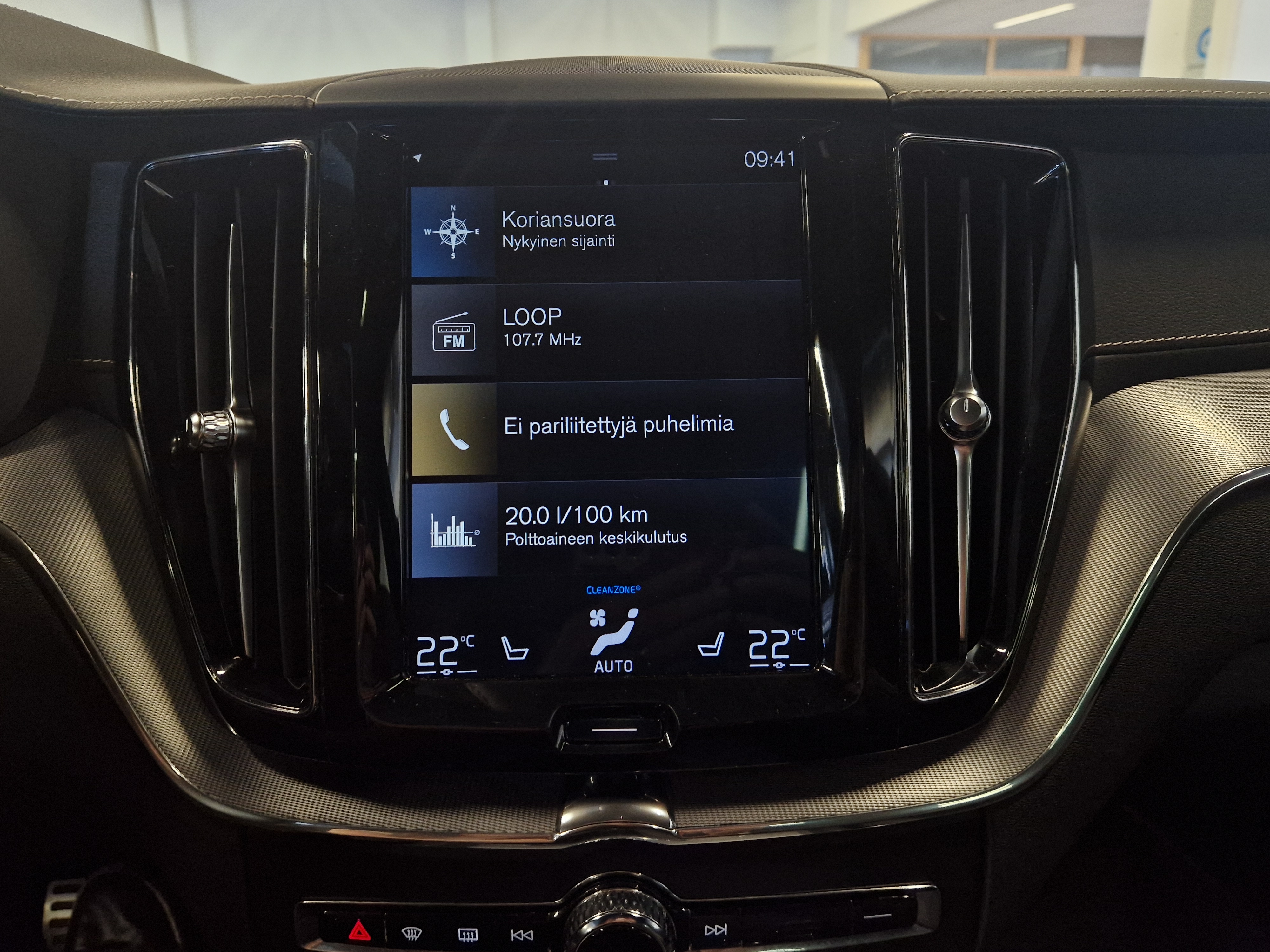 VOLVO XC60 2020