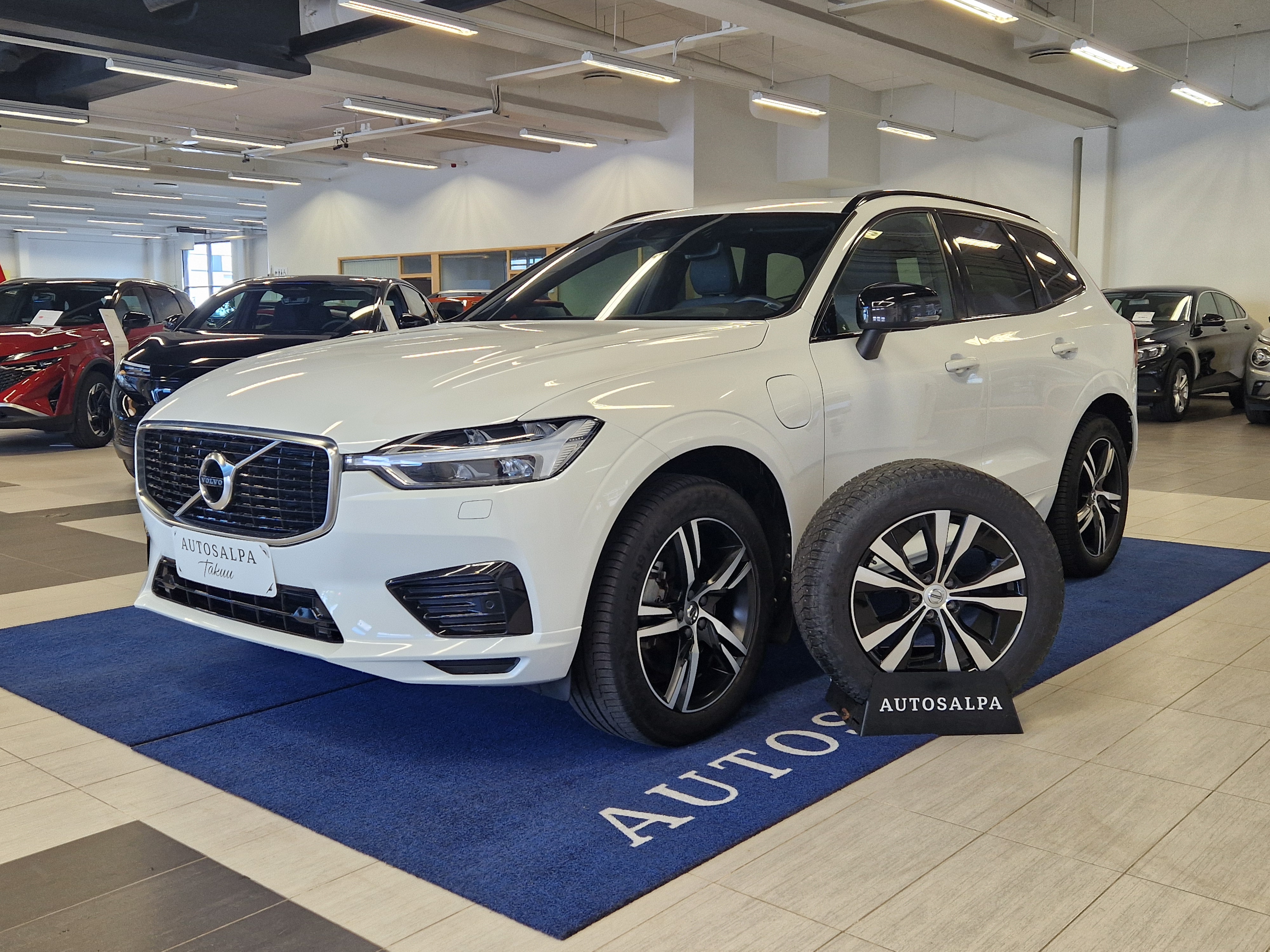 VOLVO XC60 2020