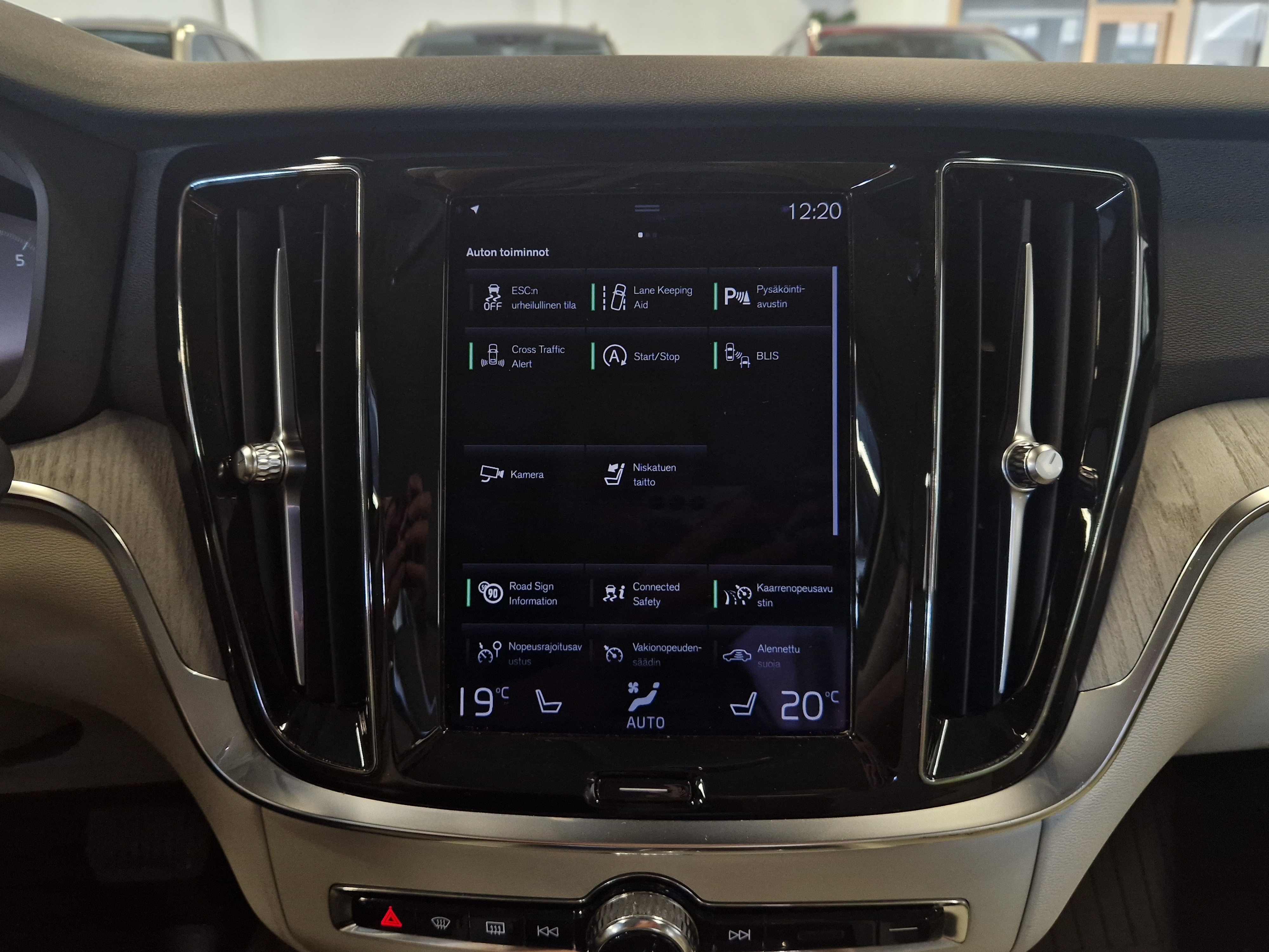 VOLVO S60 2021
