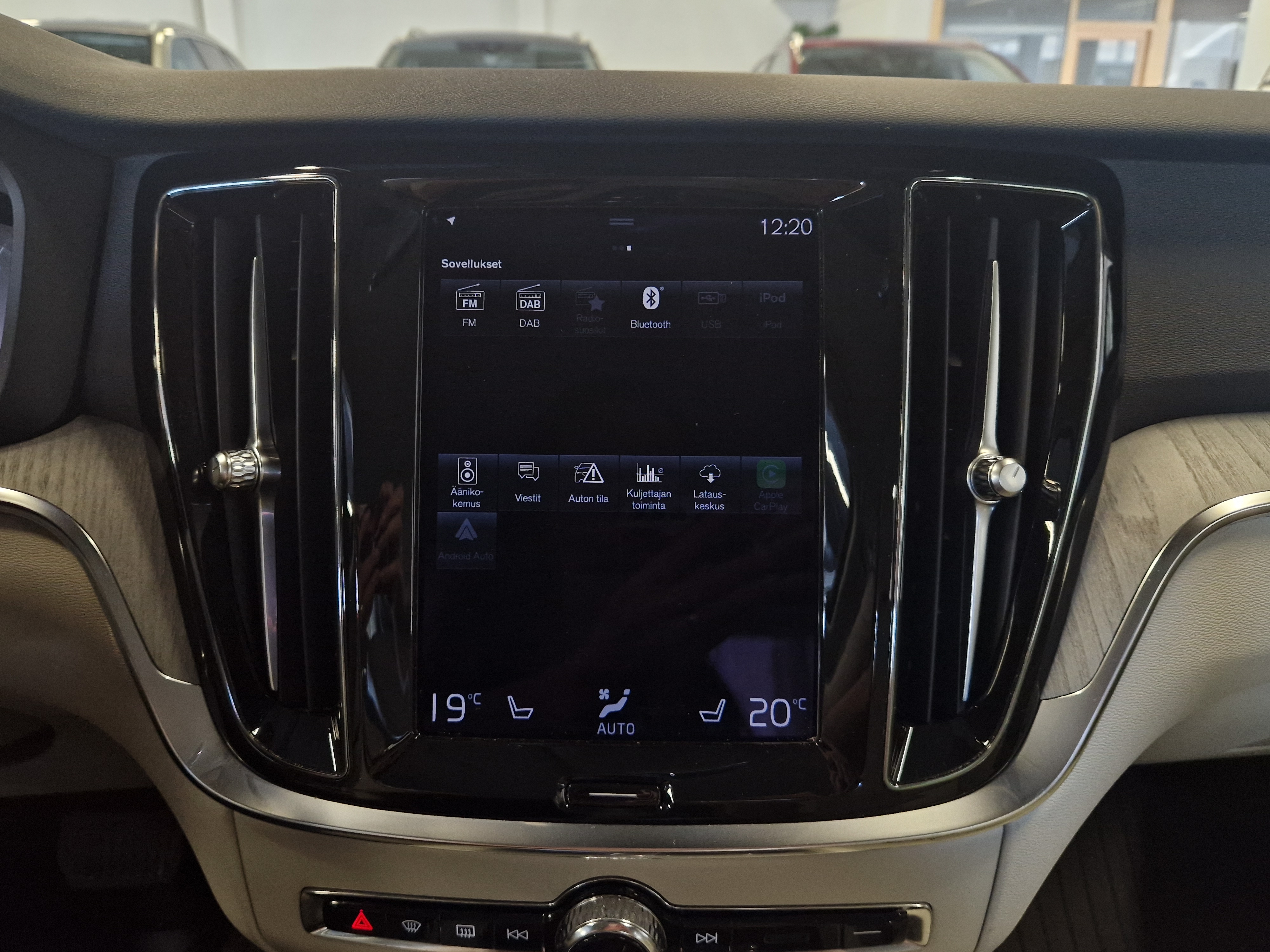 VOLVO S60 2021