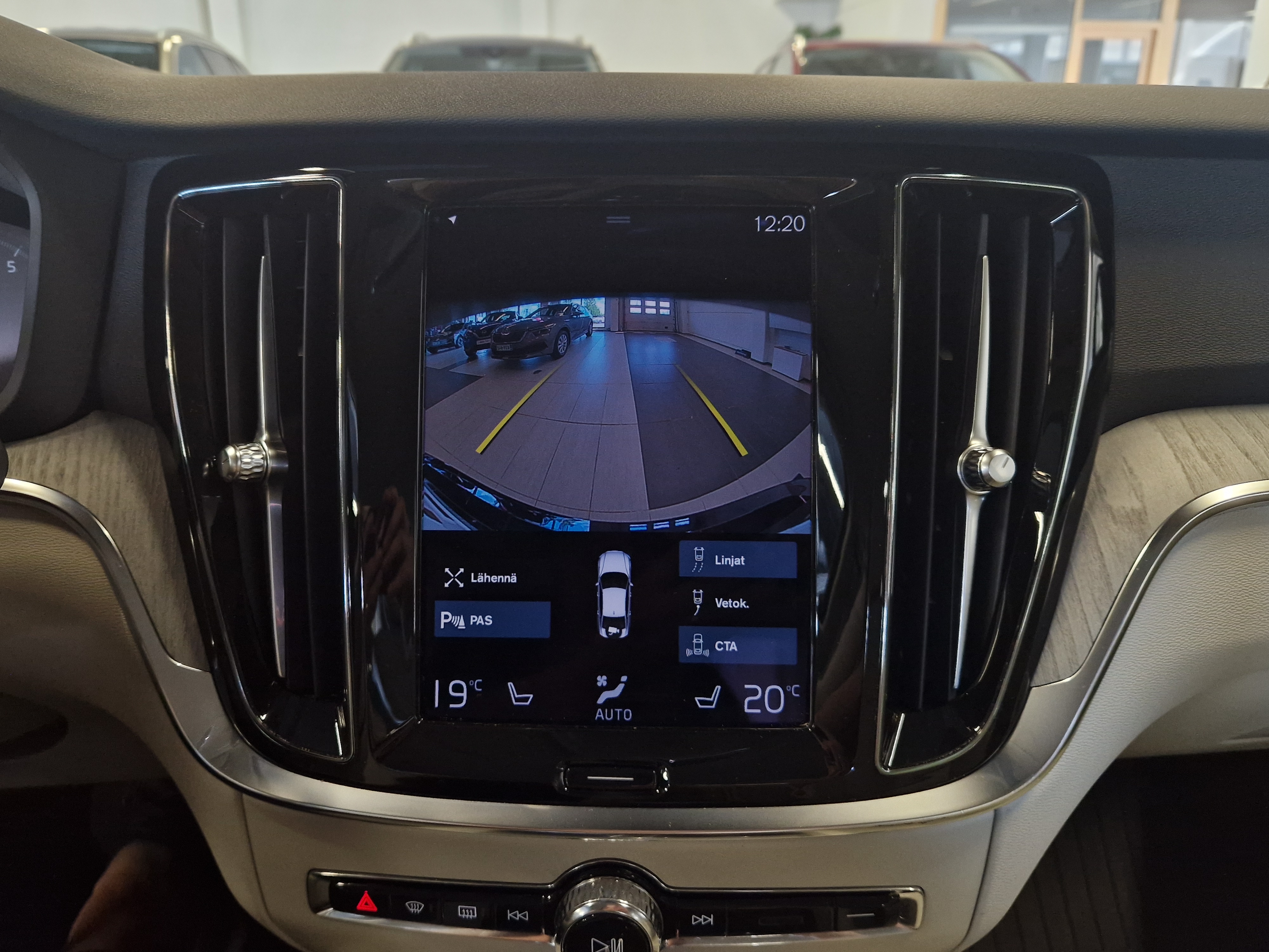 VOLVO S60 2021