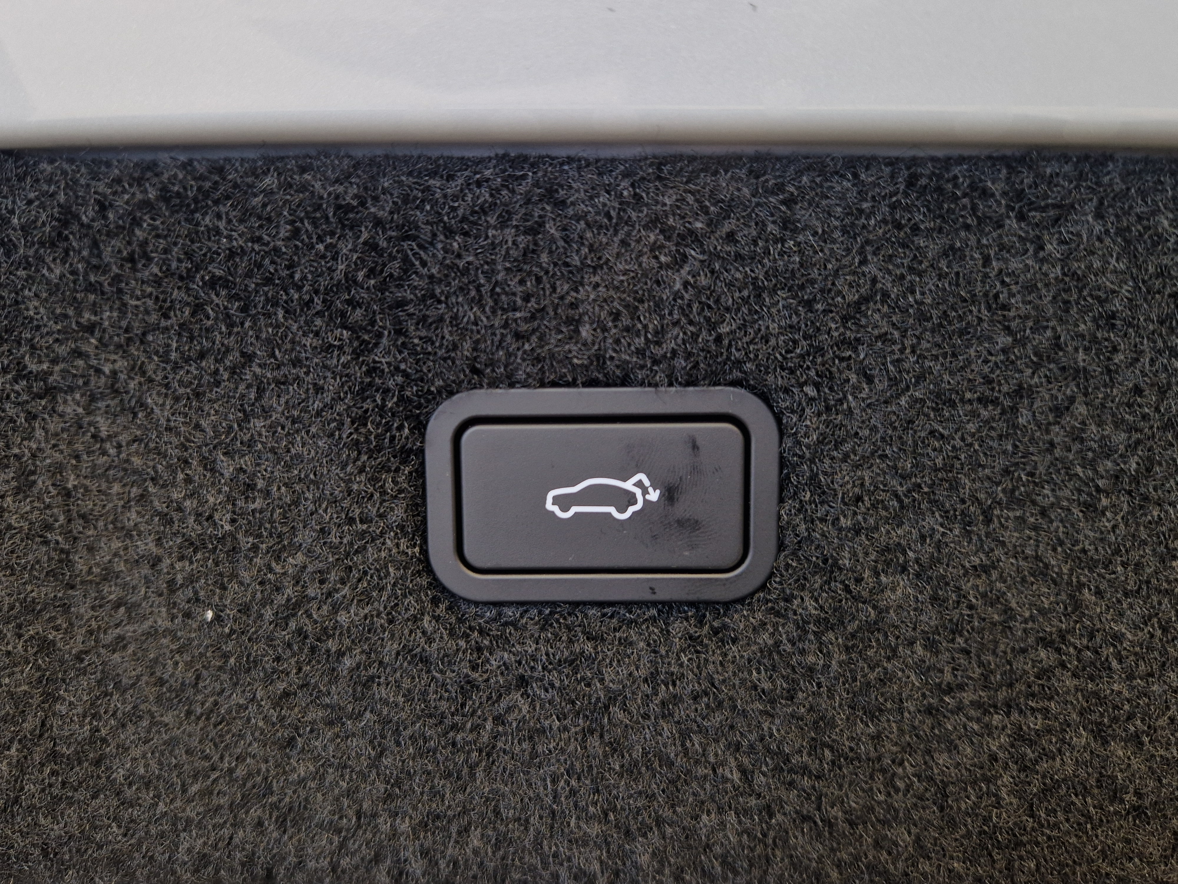 POLESTAR 4 2026