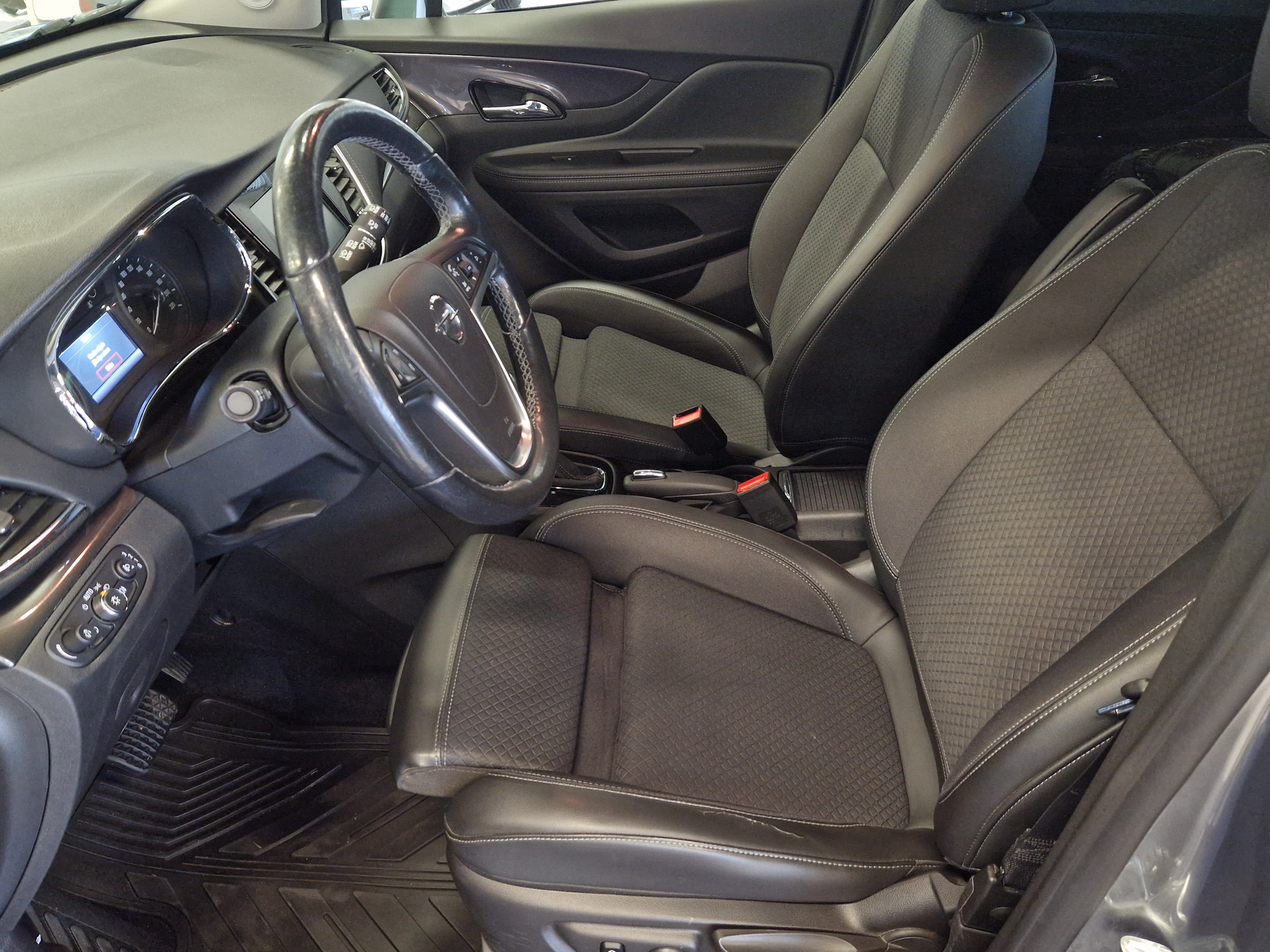 OPEL Mokka 2017
