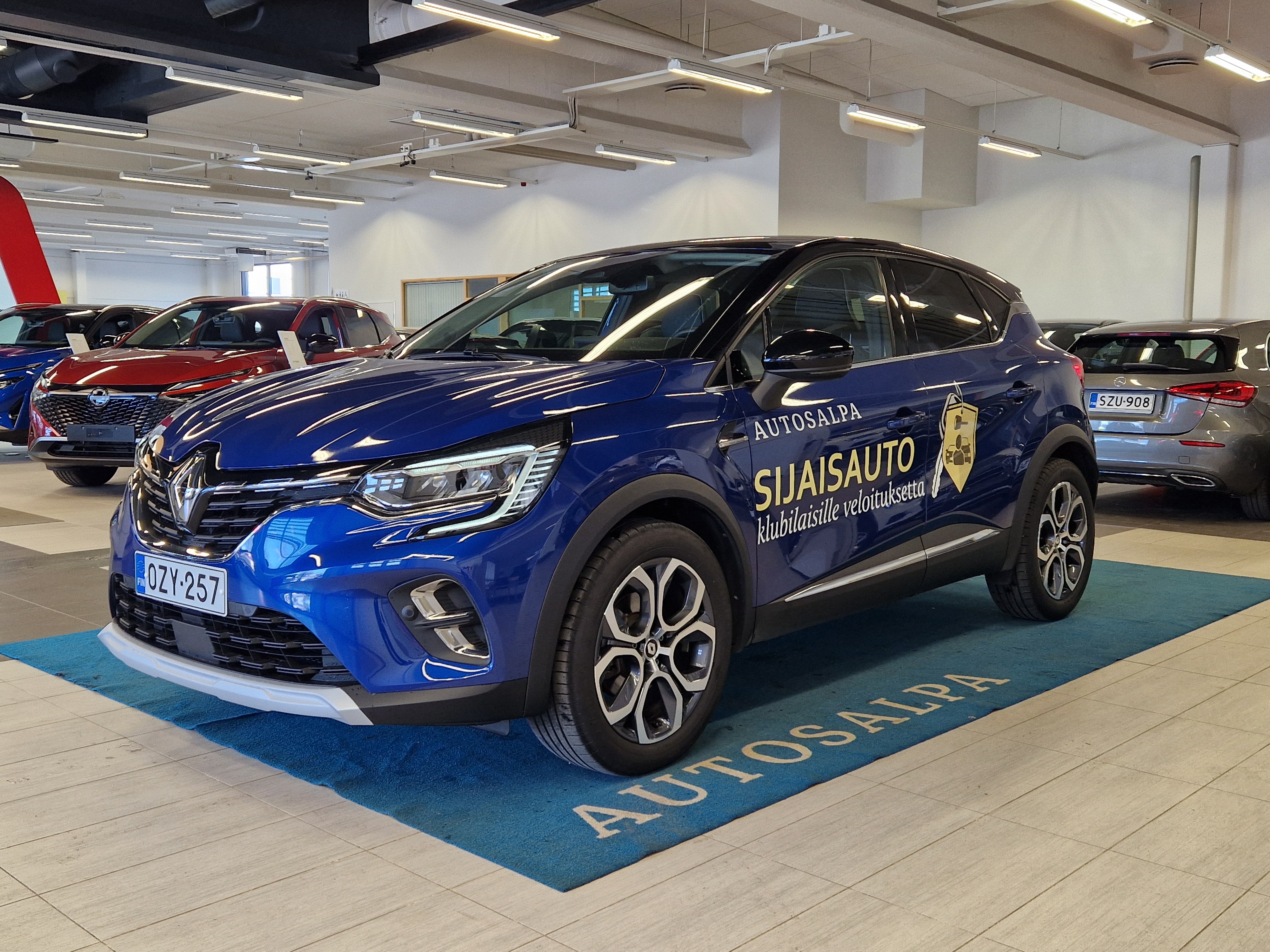 RENAULT Captur 2023