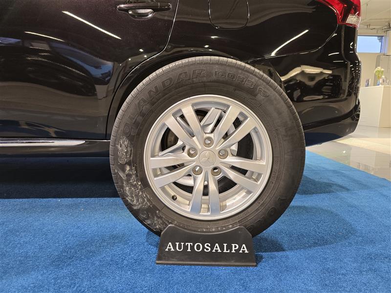 MITSUBISHI Outlander PHEV 2020