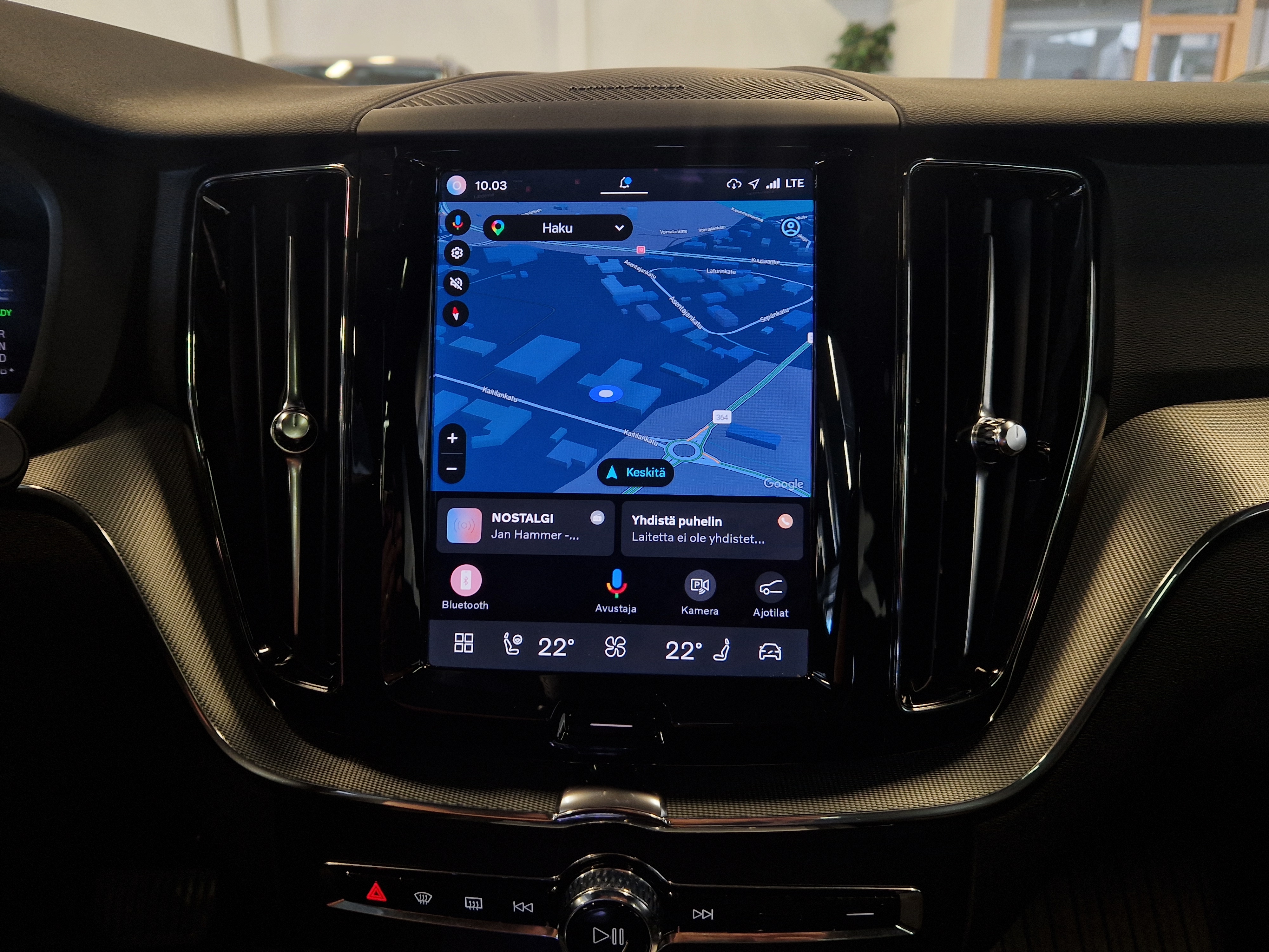 VOLVO XC60 2025
