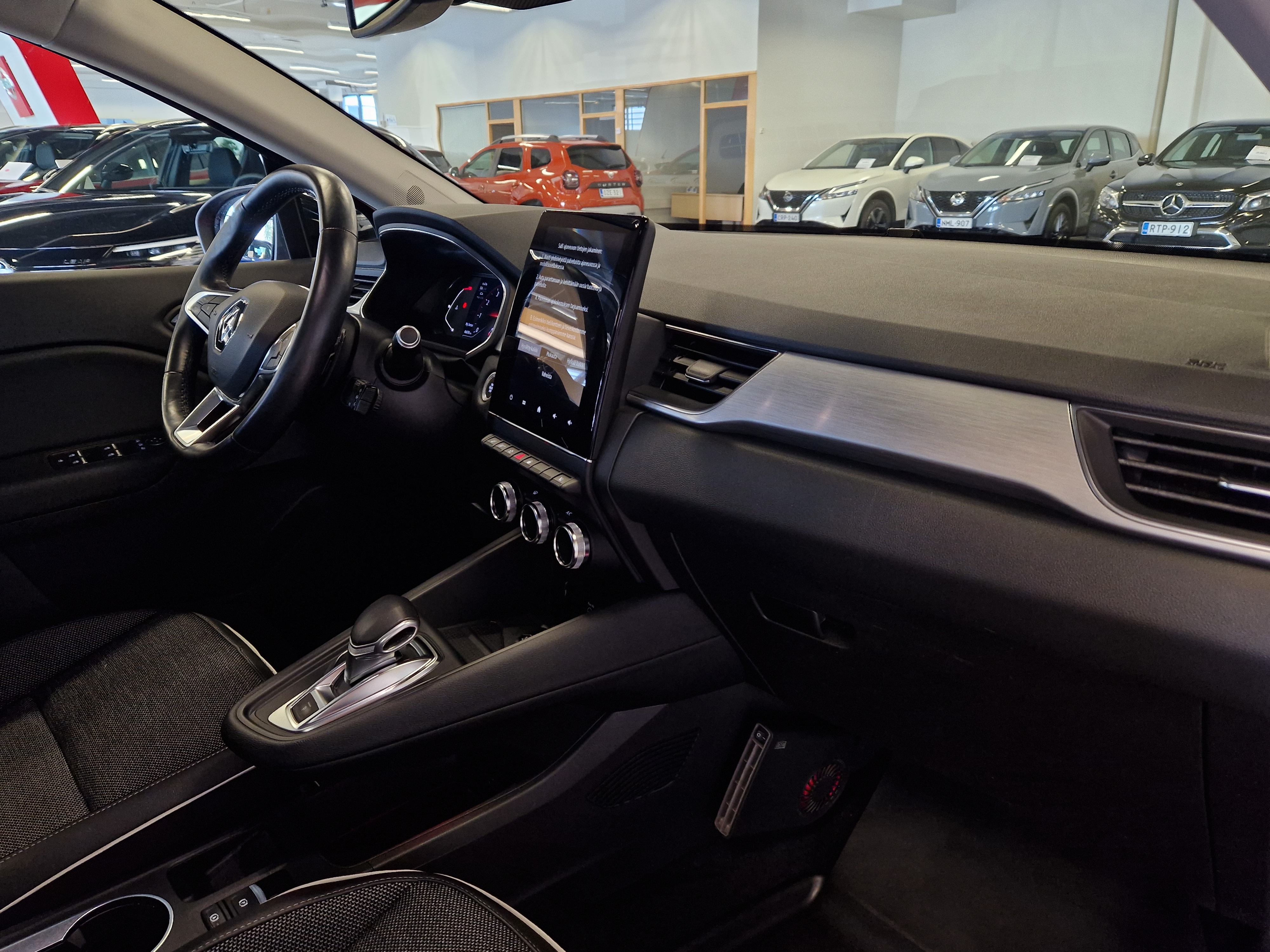 RENAULT Captur 2021