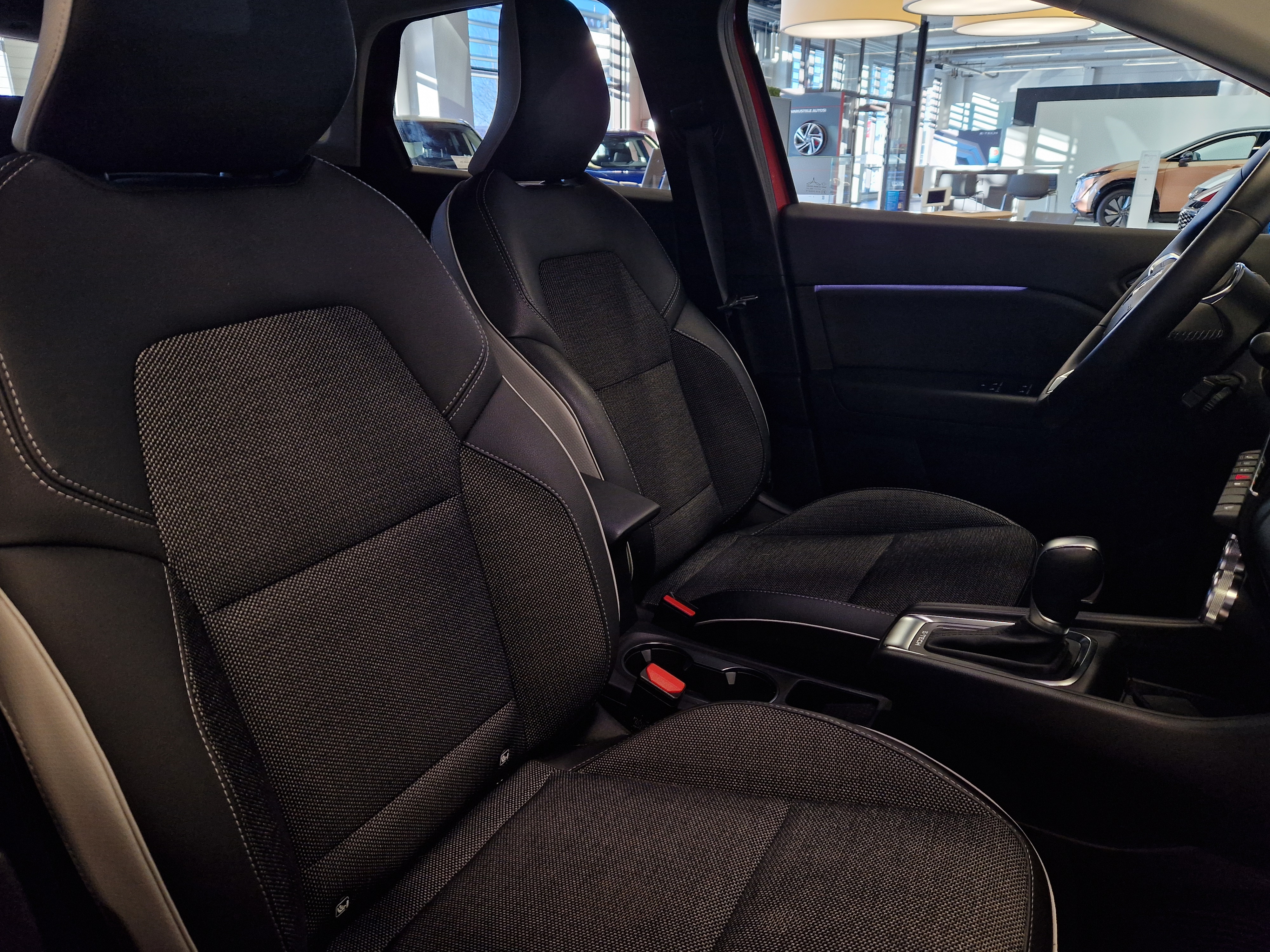 RENAULT Captur 2023