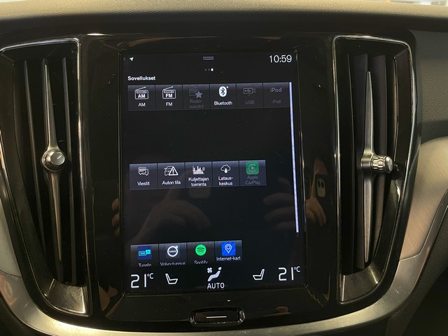 VOLVO V60 Cross Country 2019