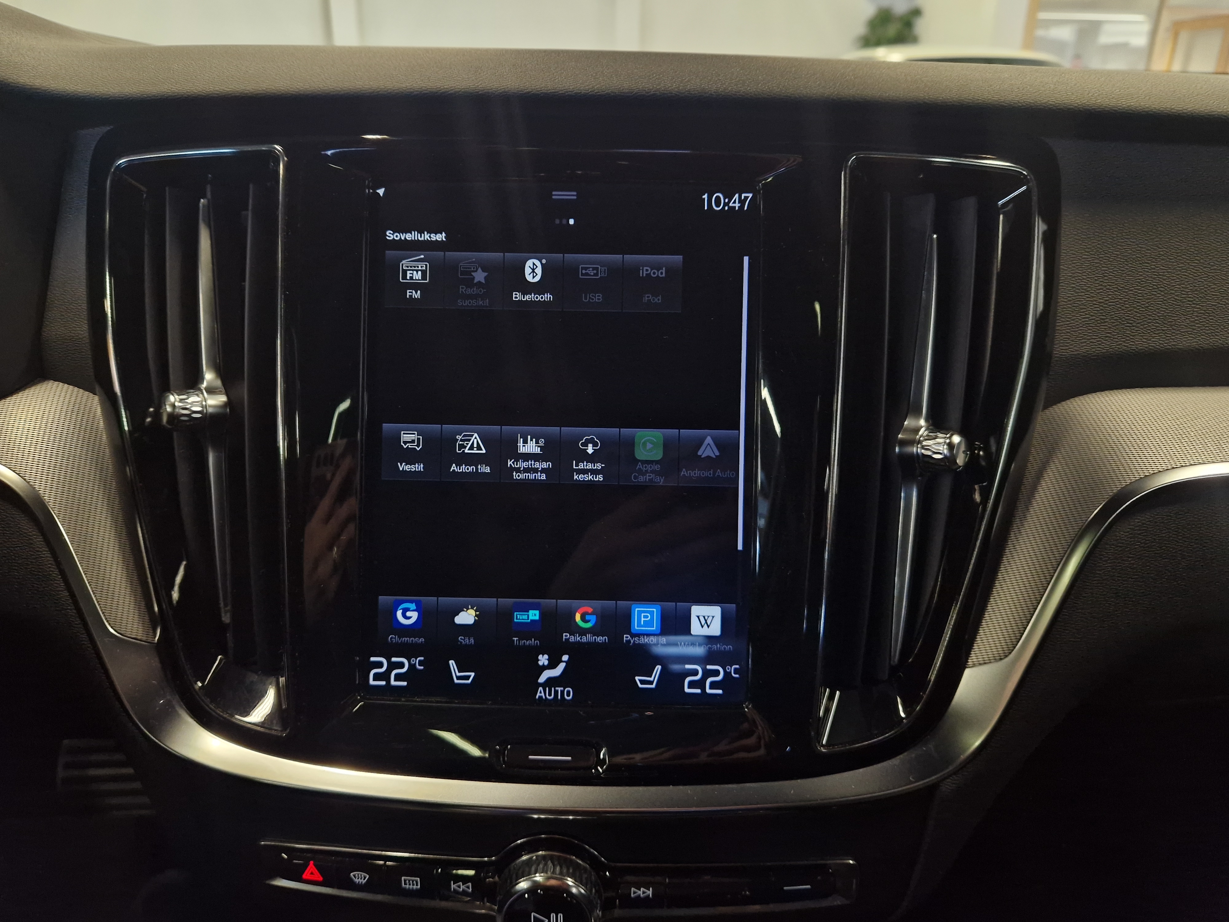 VOLVO V60 2019
