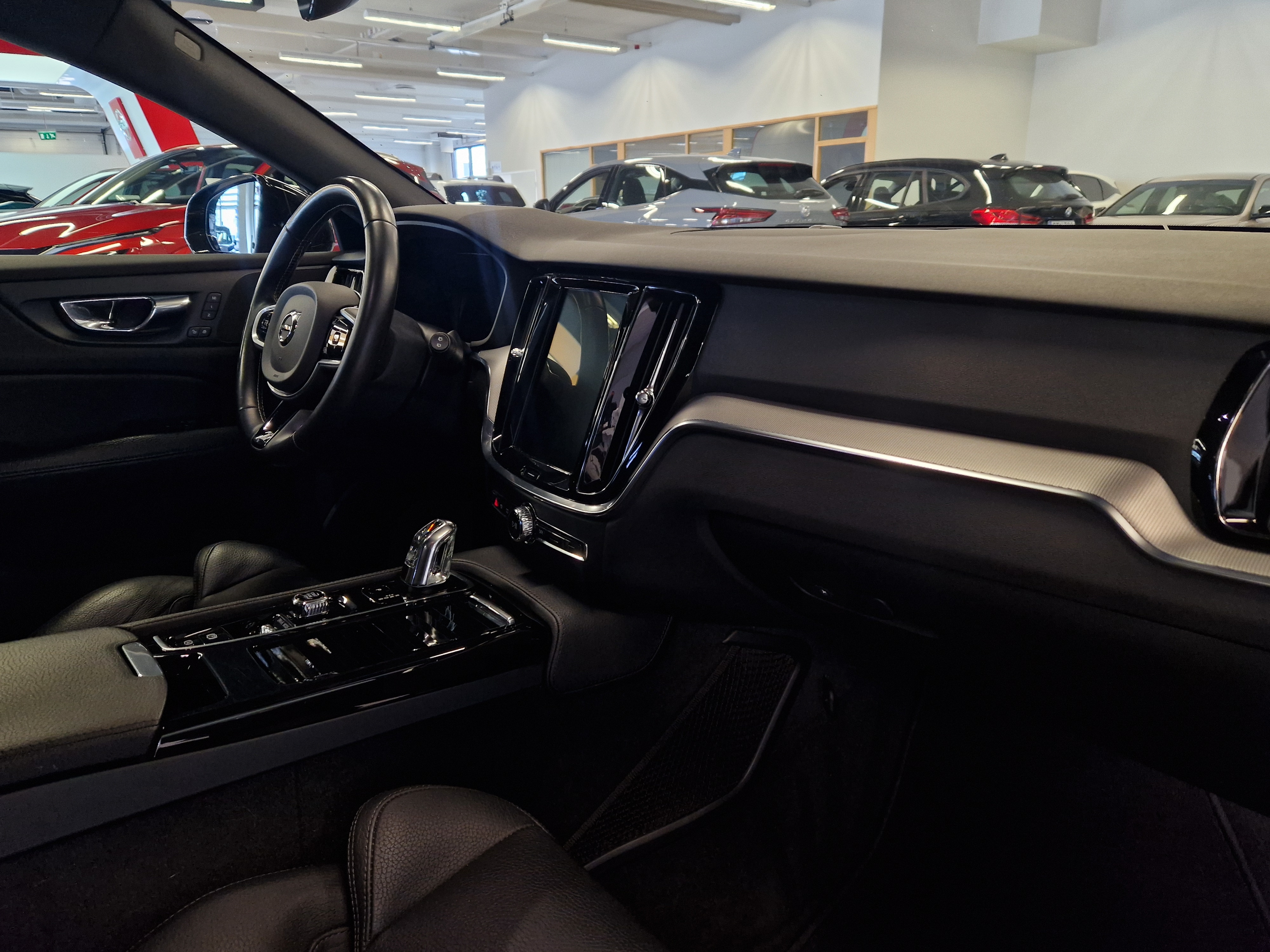 VOLVO V60 2019