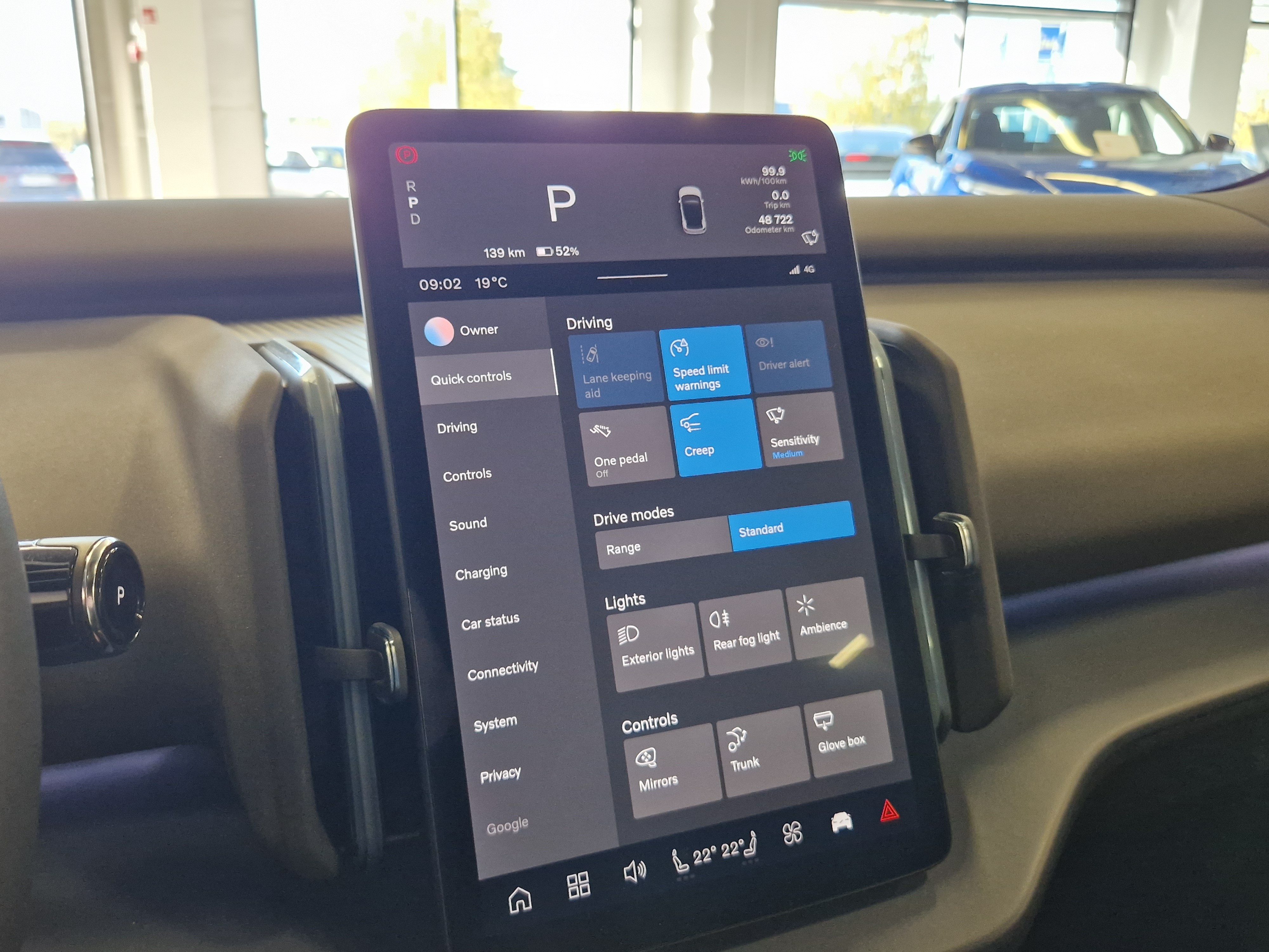 VOLVO EX30 2024