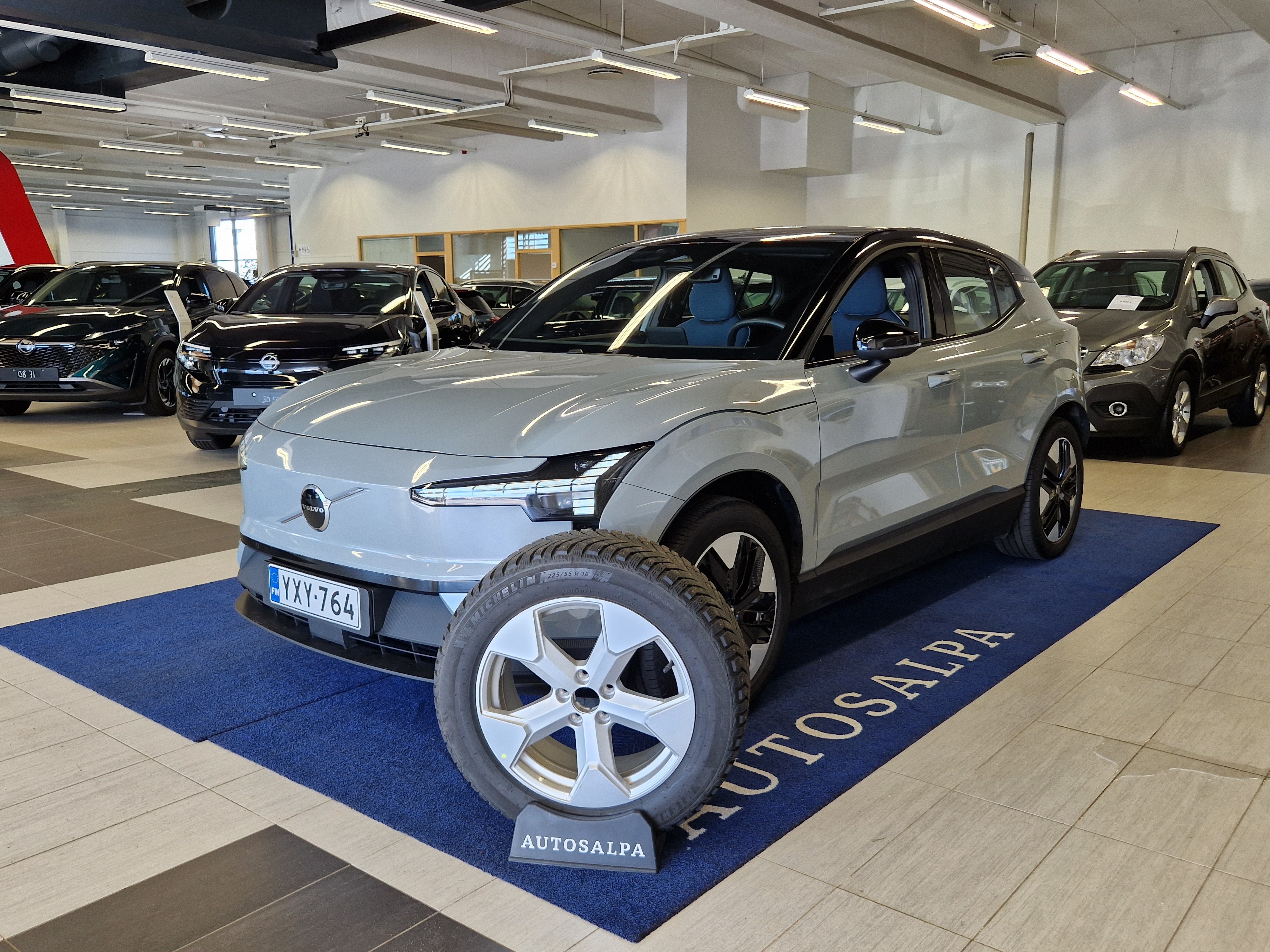 VOLVO EX30 2024