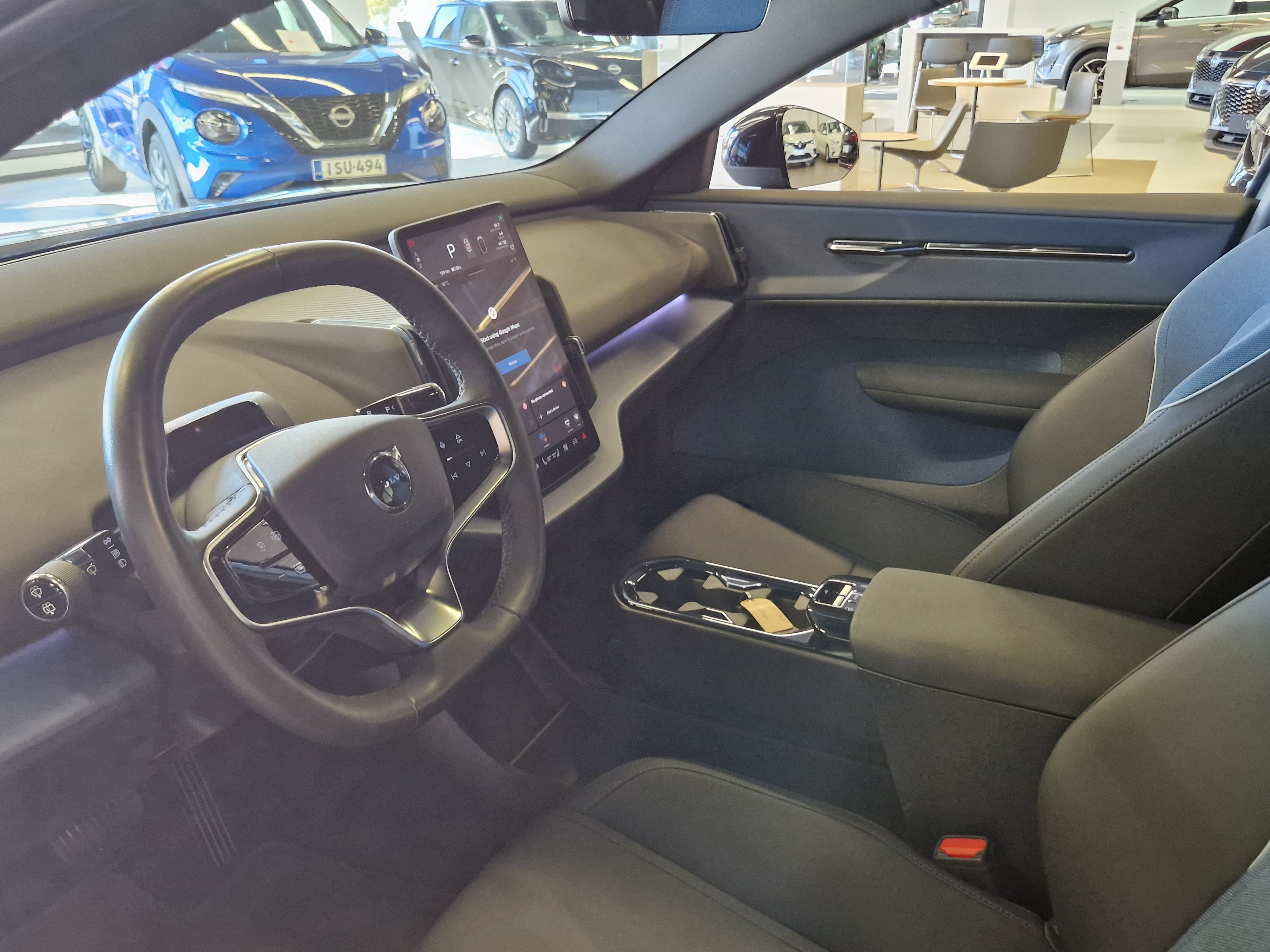 VOLVO EX30 2024