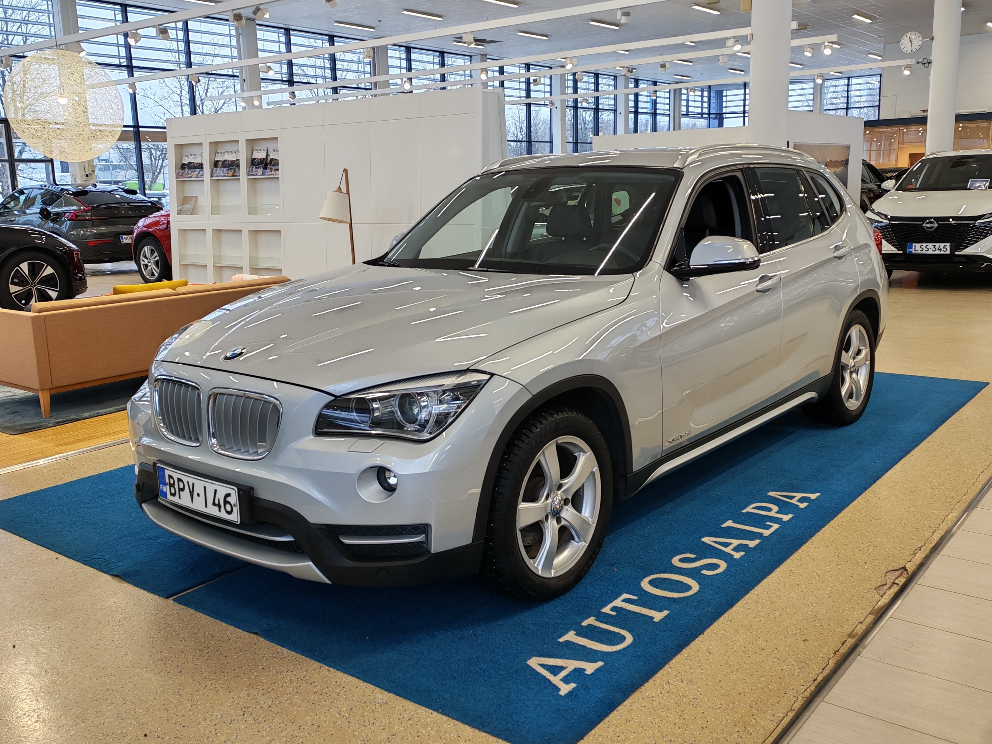BMW X1 2012