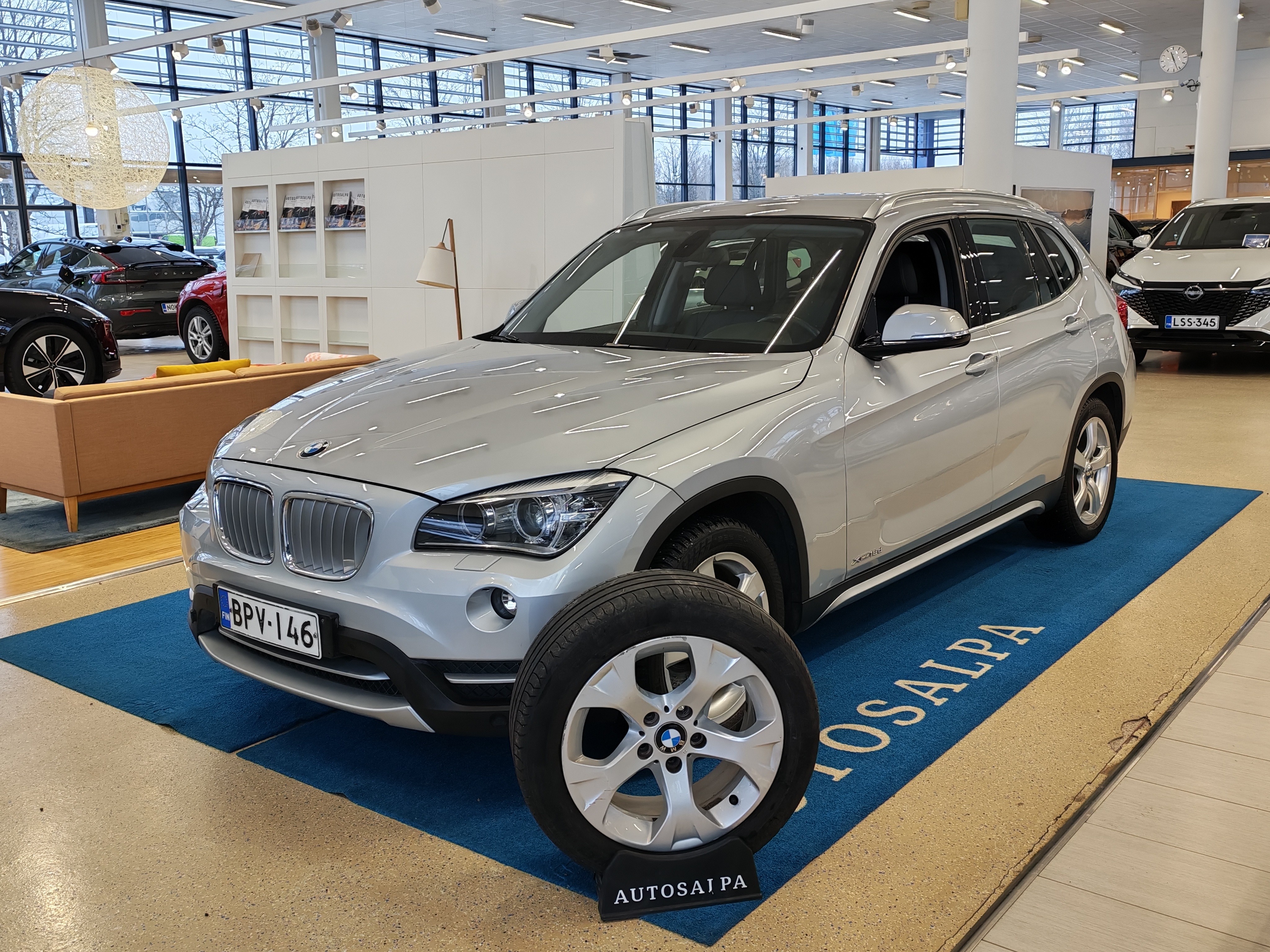 BMW X1 2012