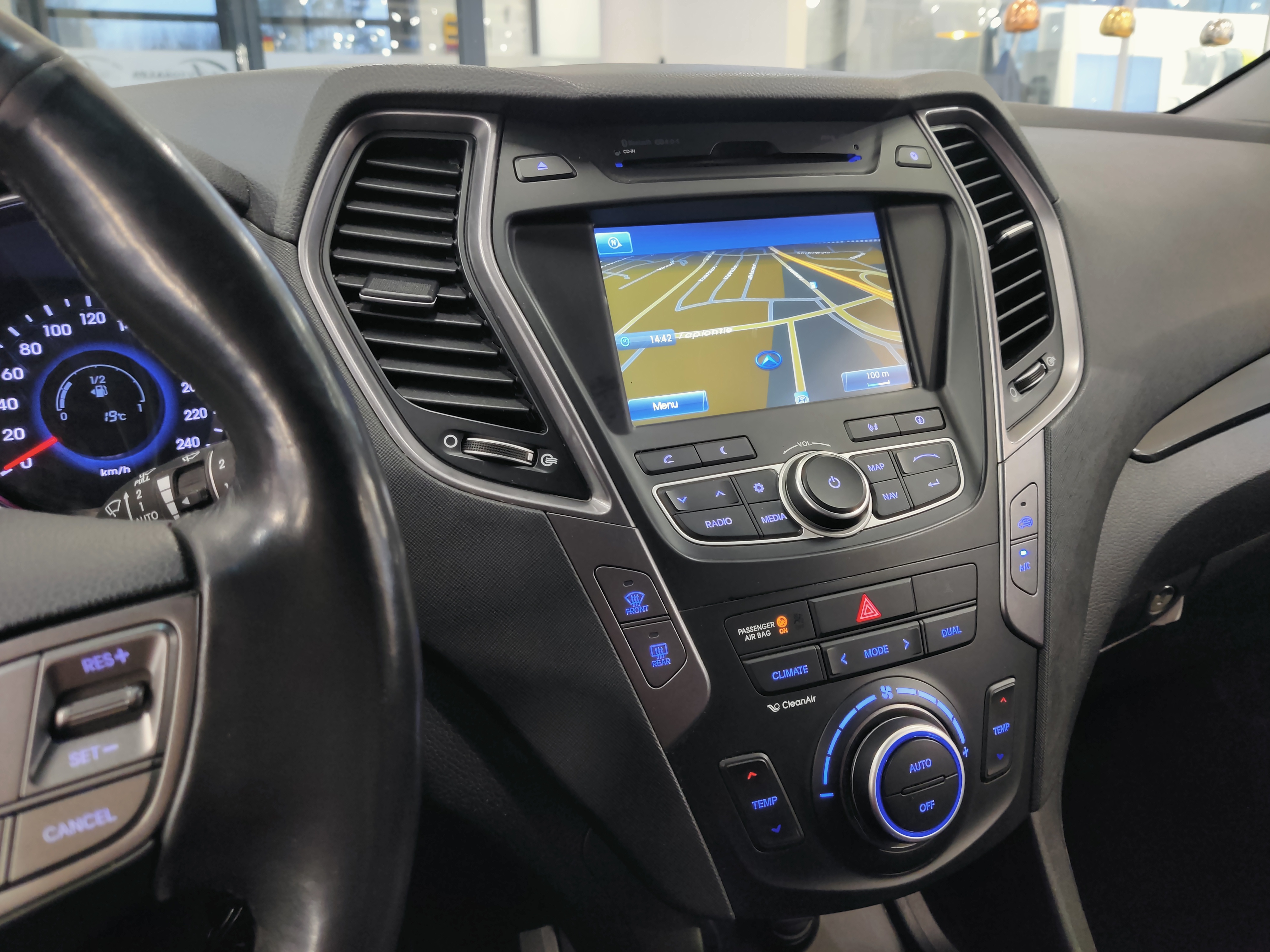 HYUNDAI Santa Fe 2016