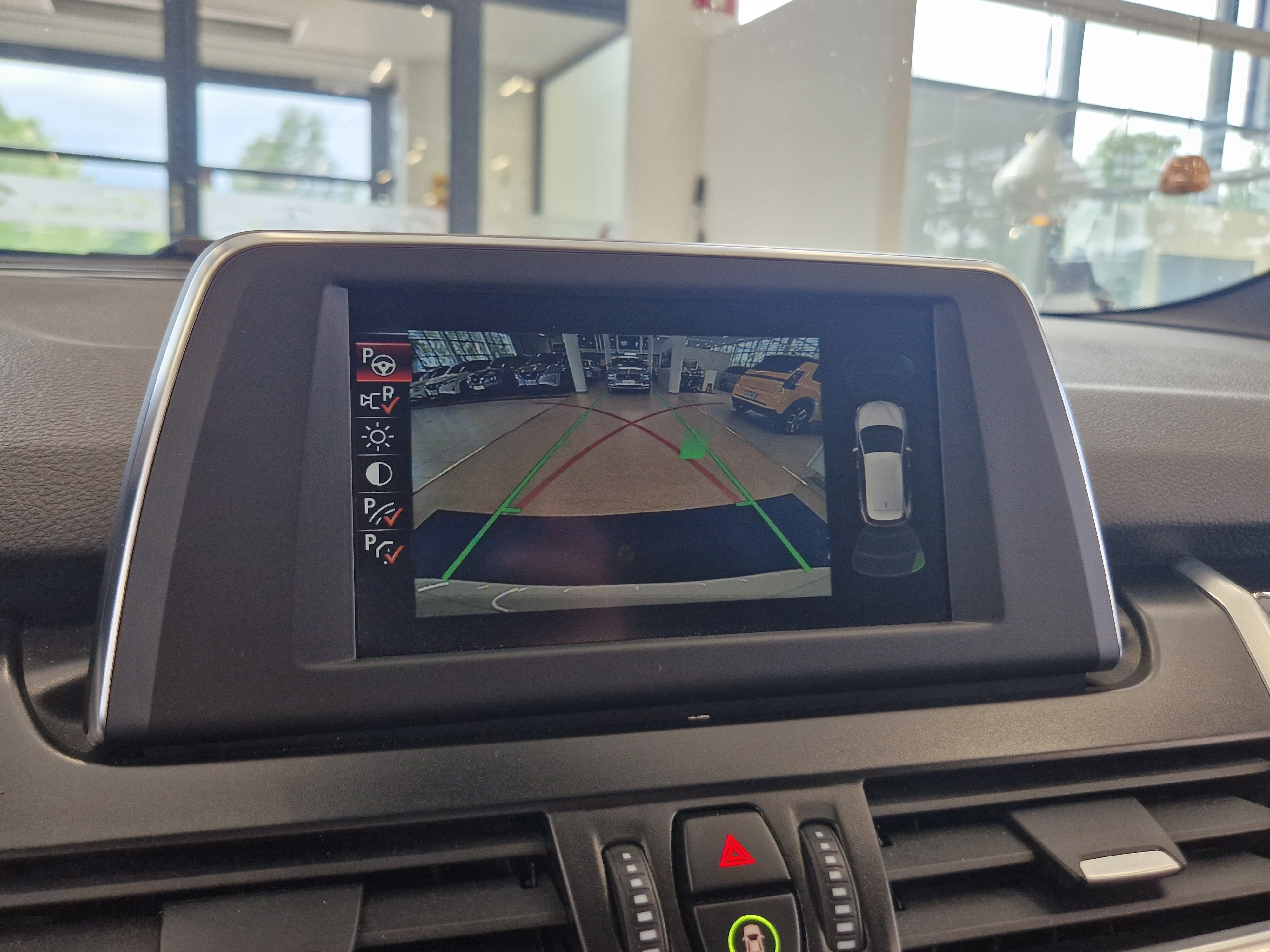 BMW 220 2016