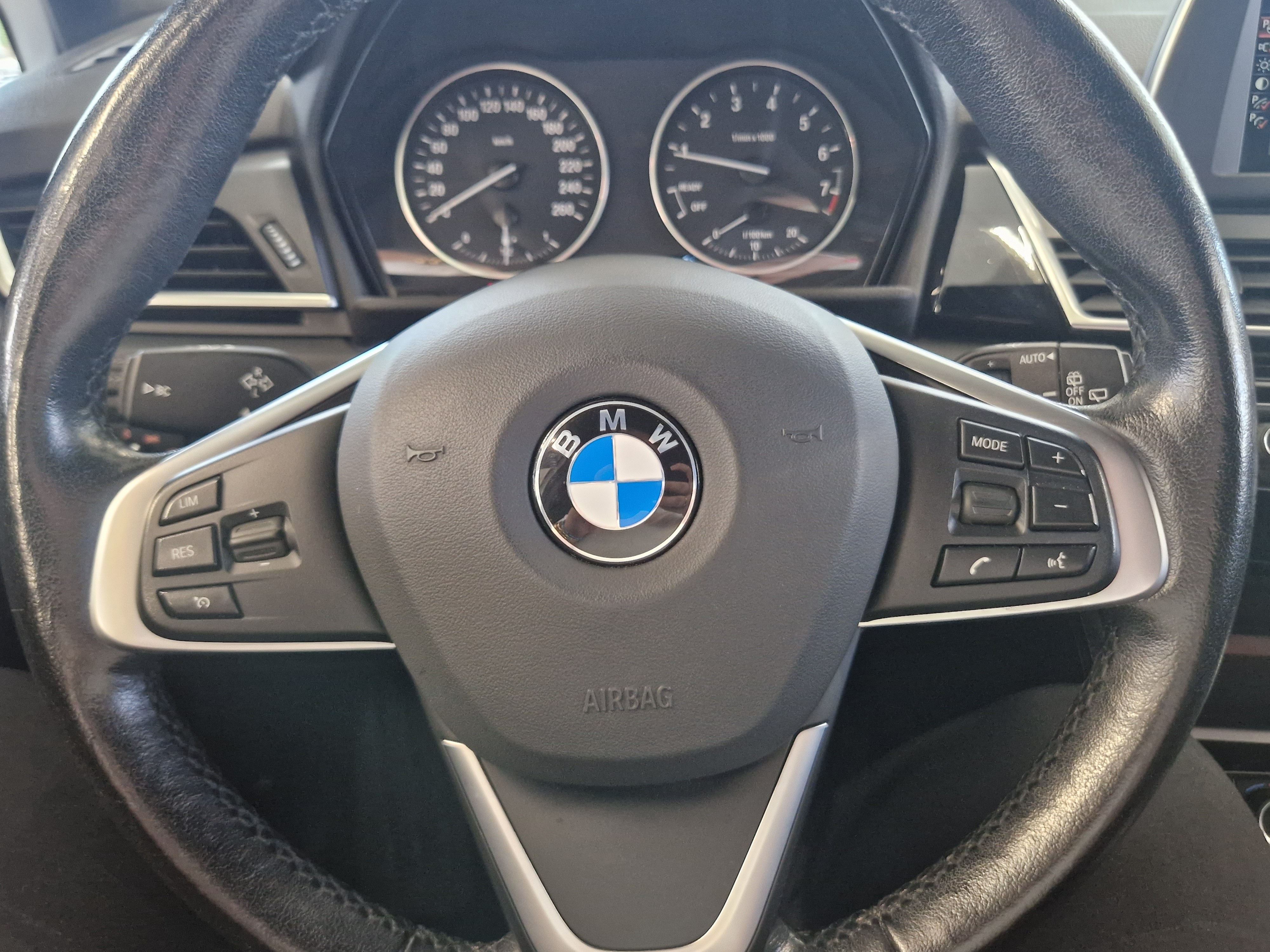 BMW 220 2016