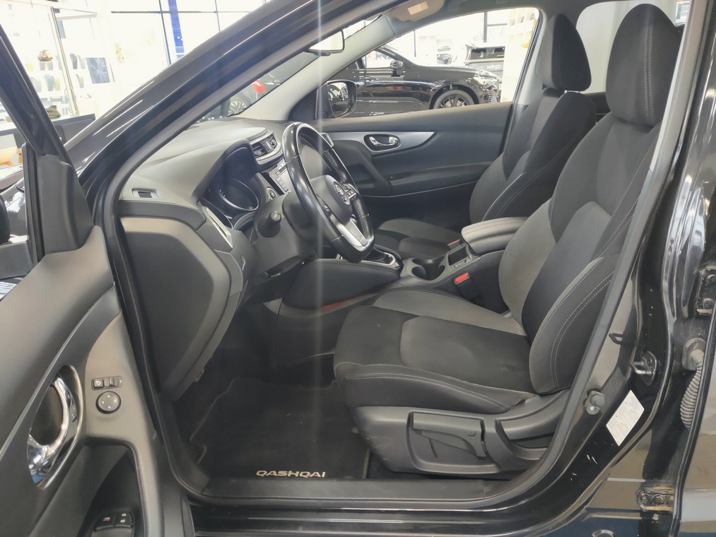 NISSAN Qashqai 2019
