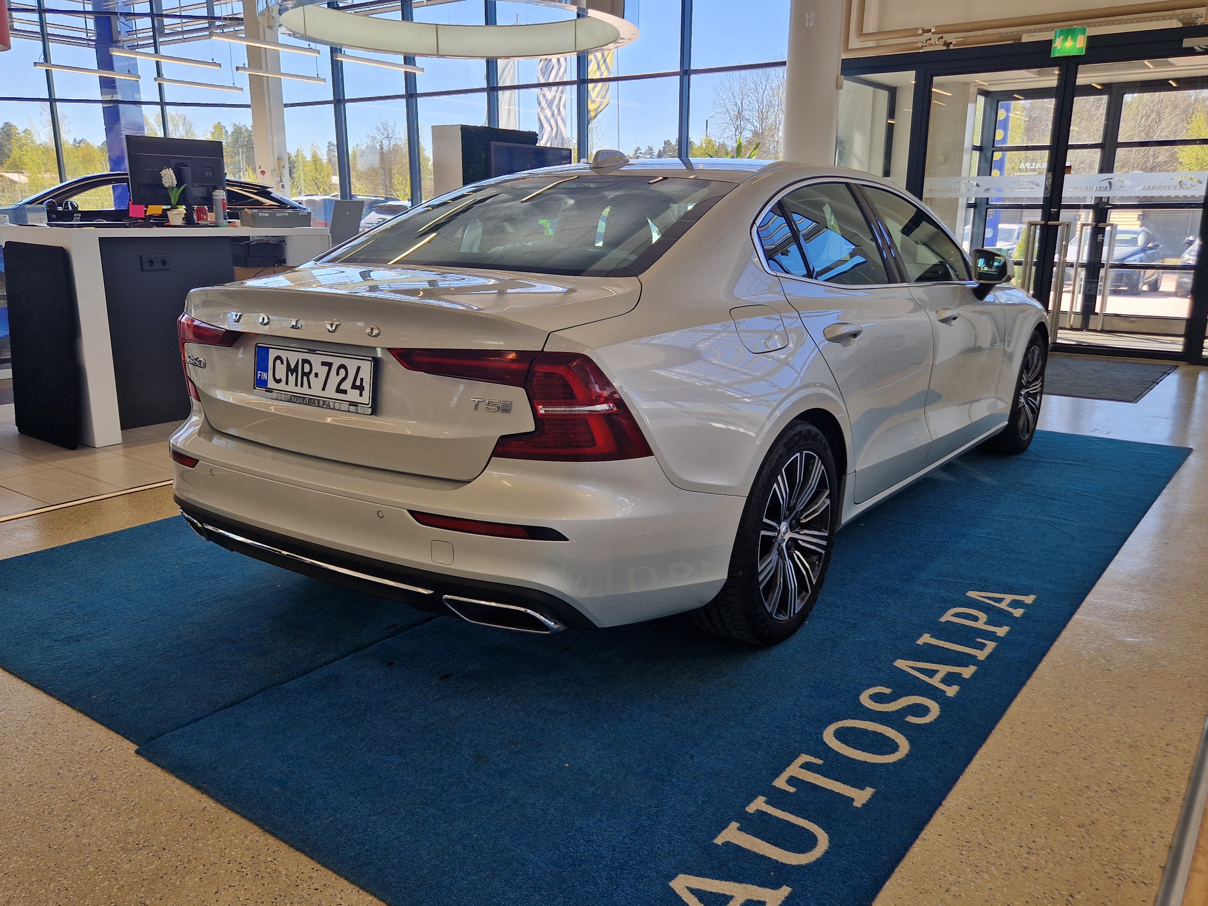 VOLVO S60 2020