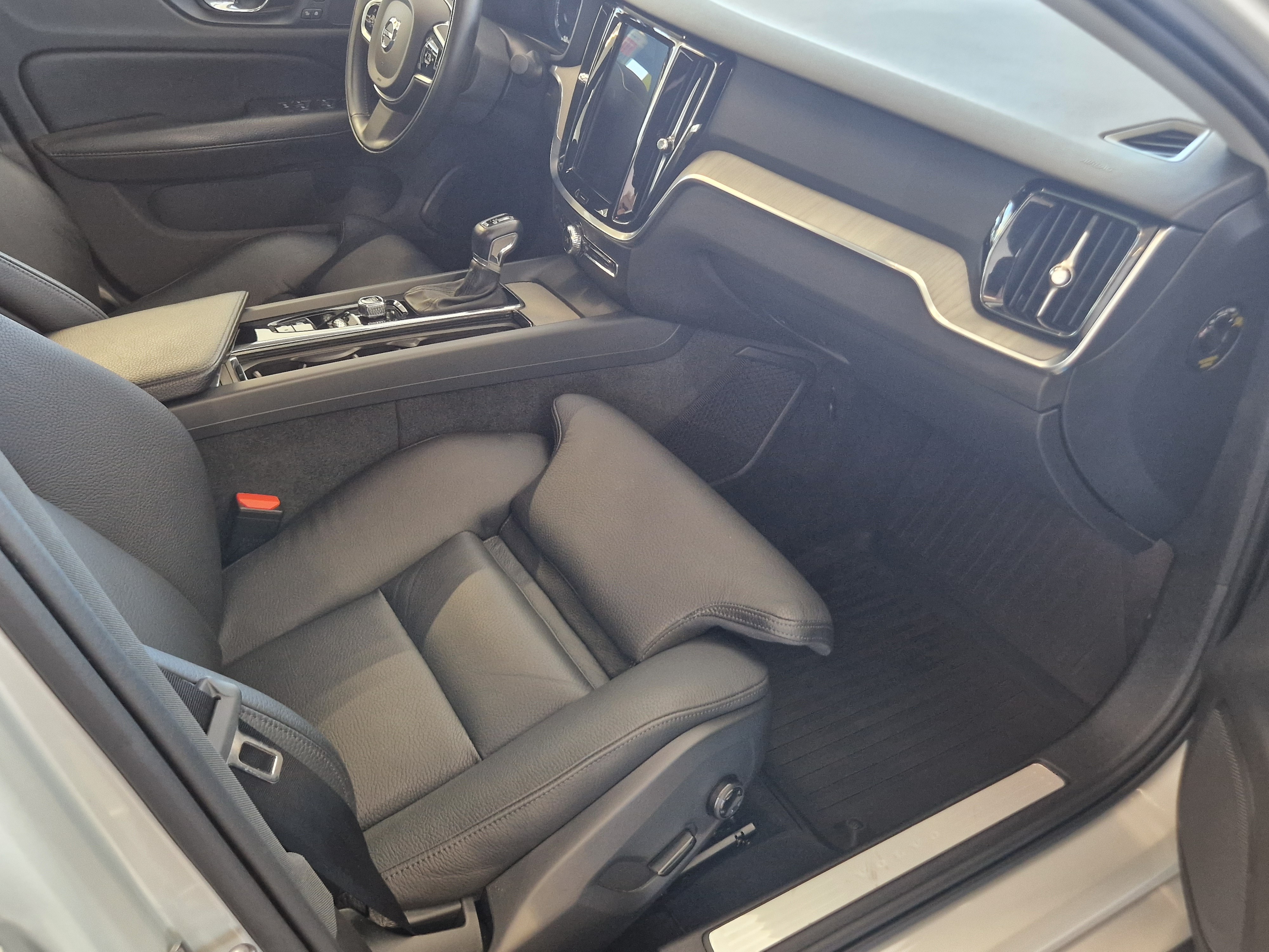 VOLVO S60 2020