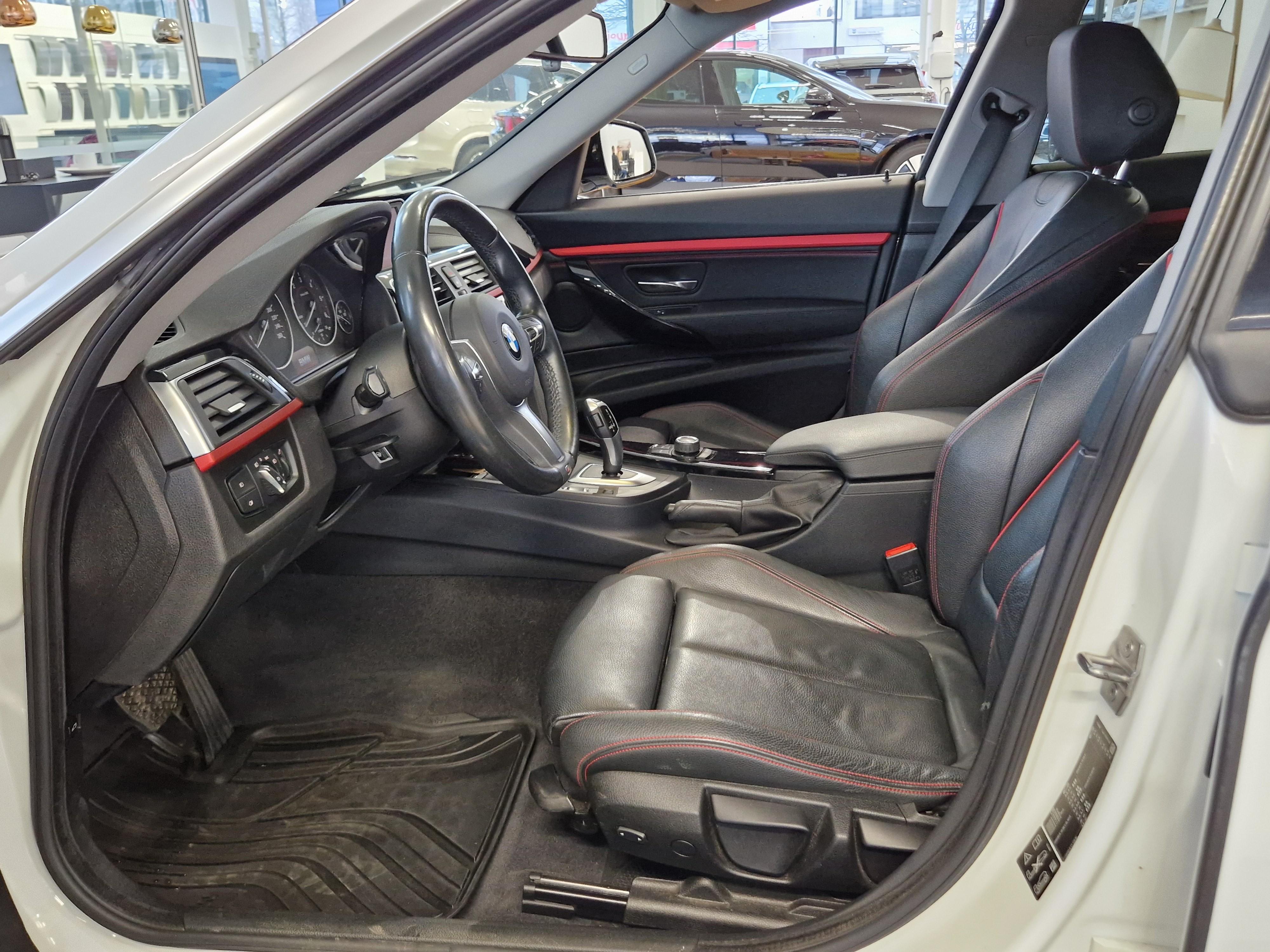 BMW 320 Gran Turismo 2019