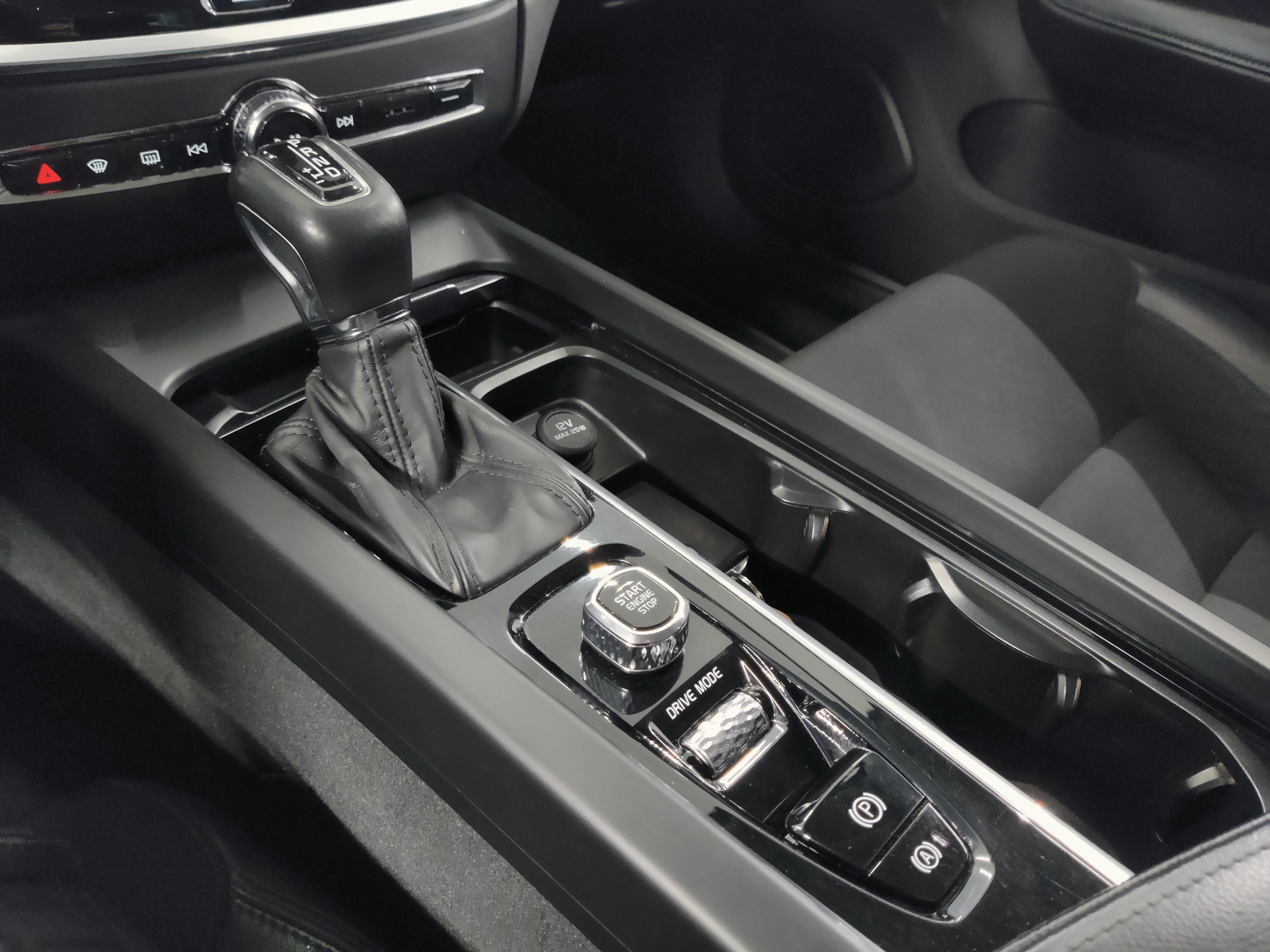 VOLVO V60 Cross Country 2020