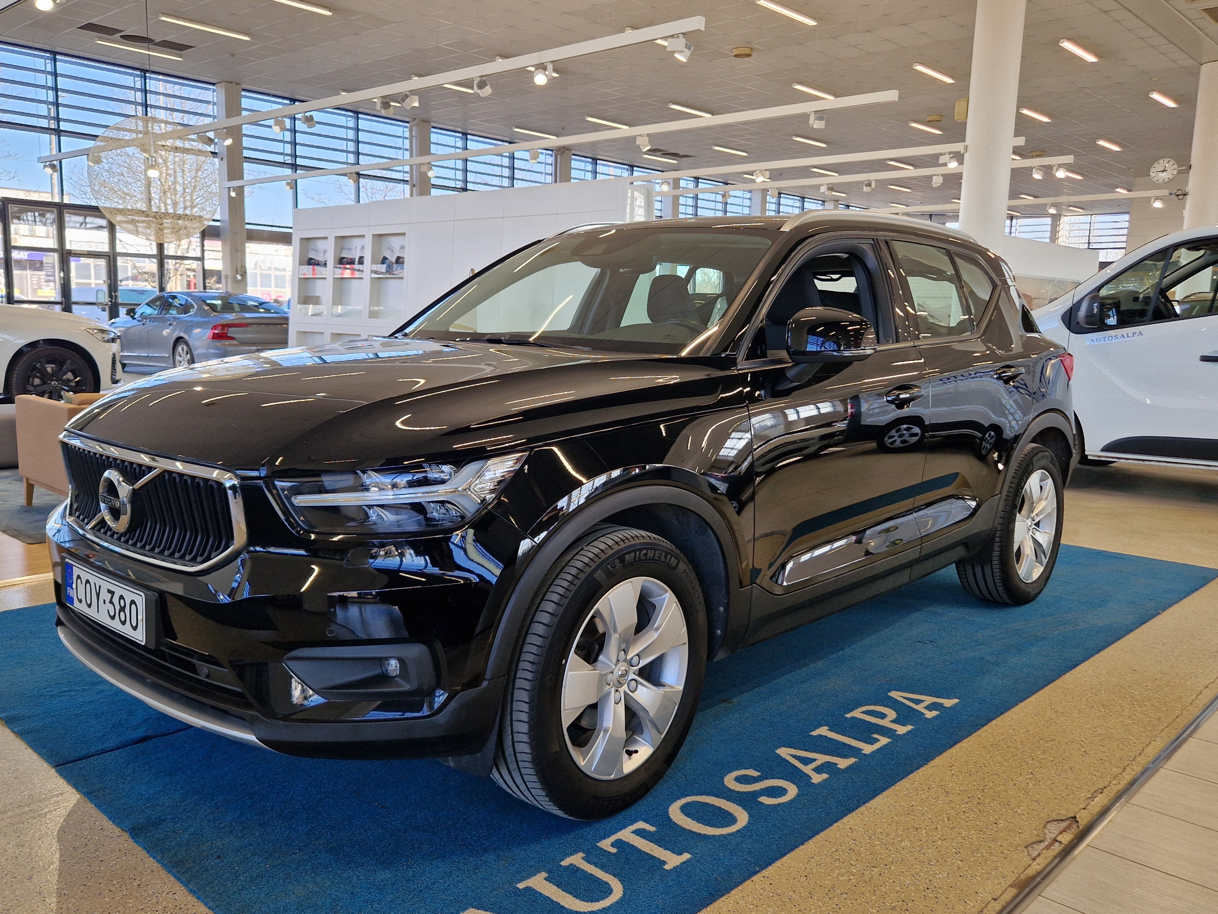 VOLVO XC40 2020