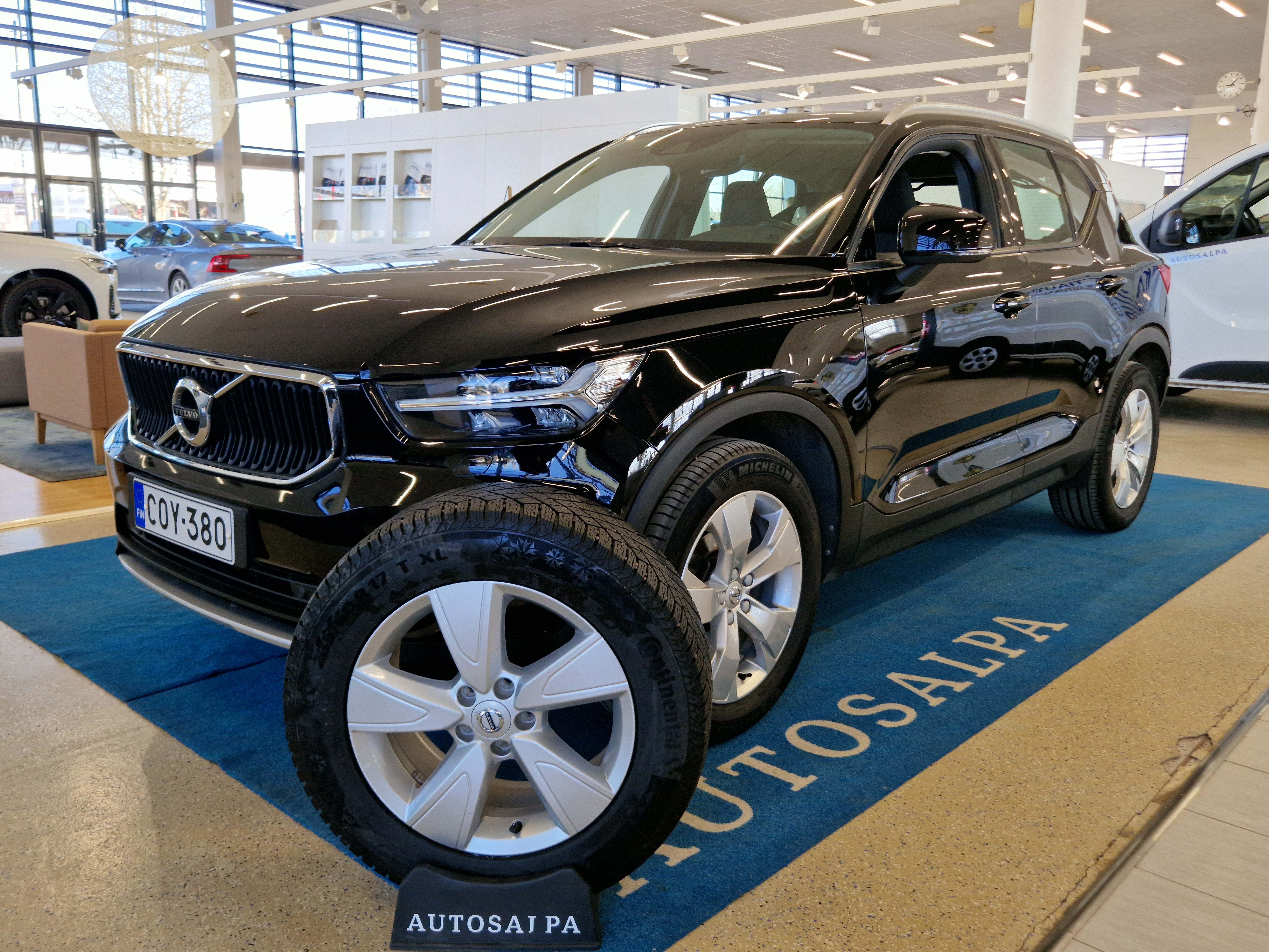 VOLVO XC40 2020