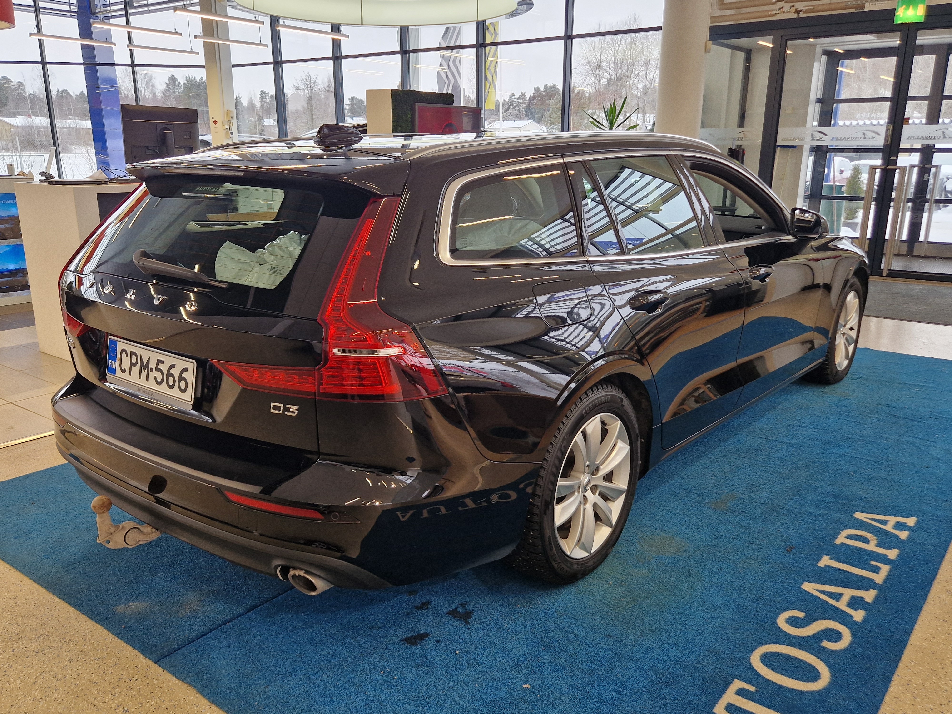VOLVO V60 2019