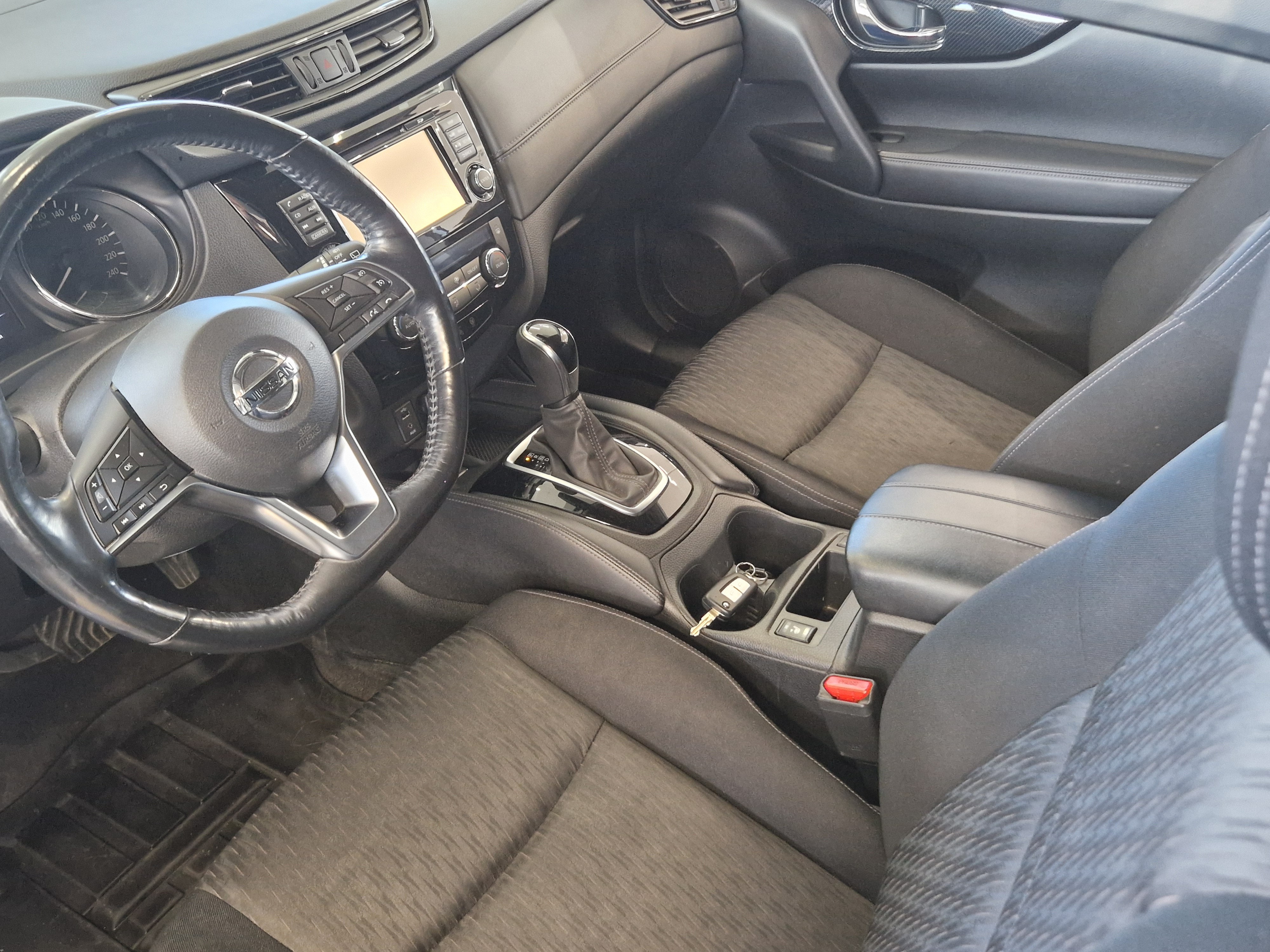 NISSAN X-Trail 2019