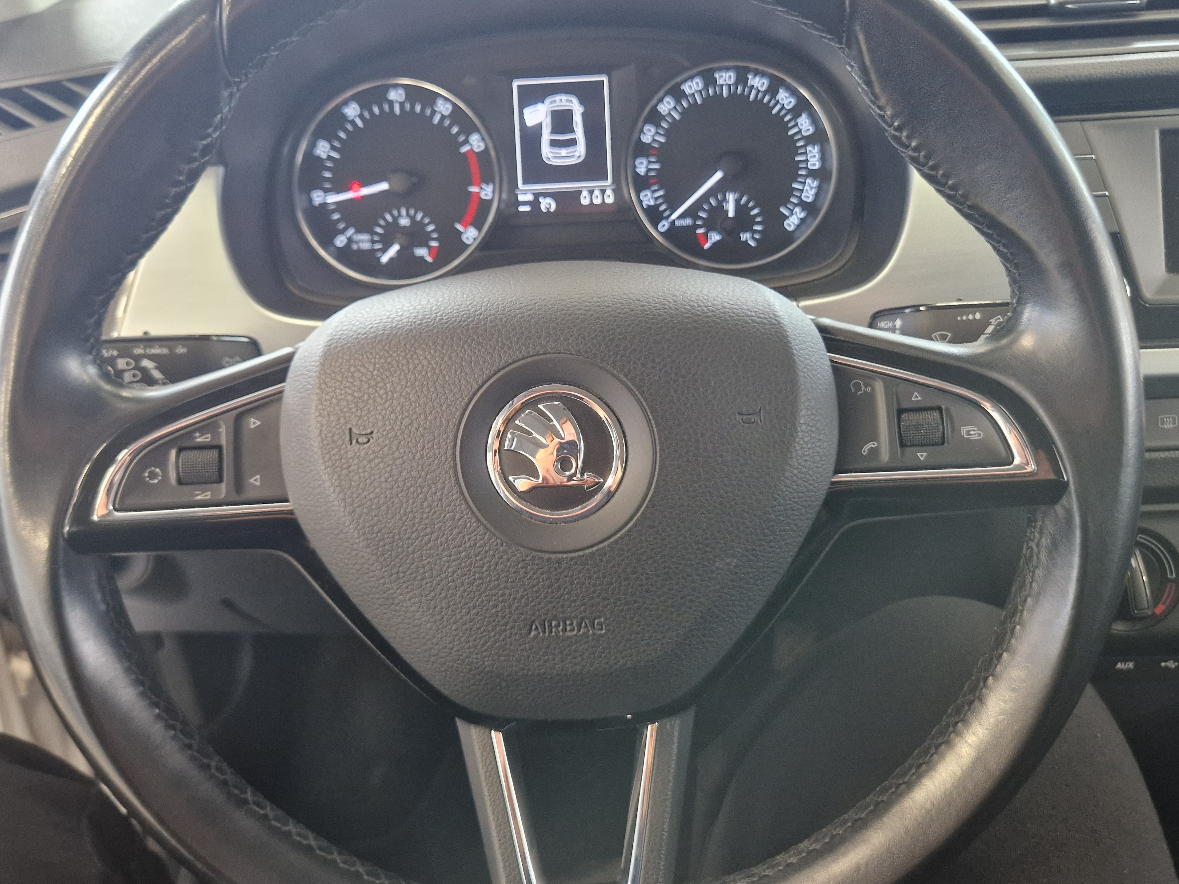 SKODA Fabia 2015