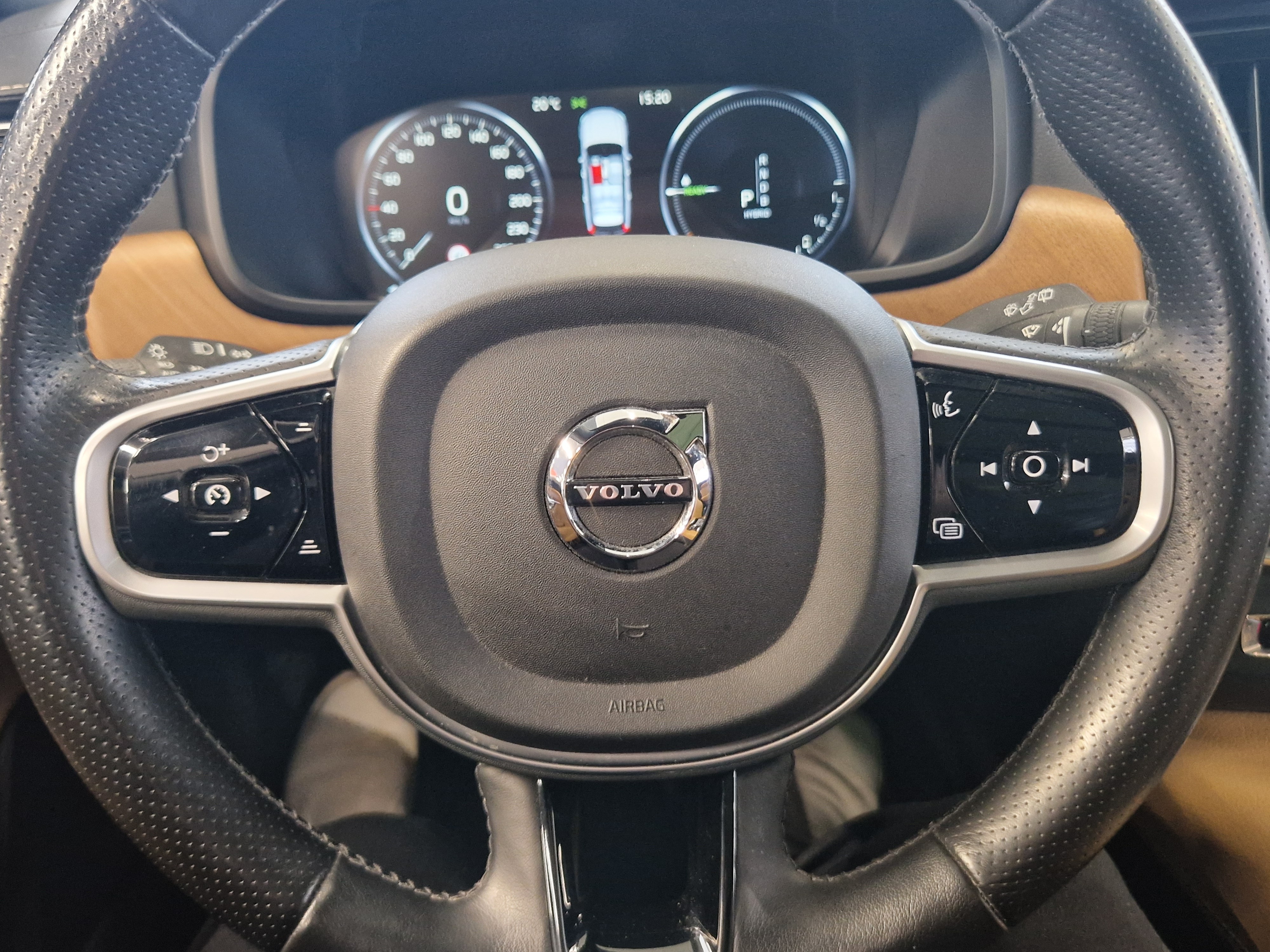 VOLVO V90 2019