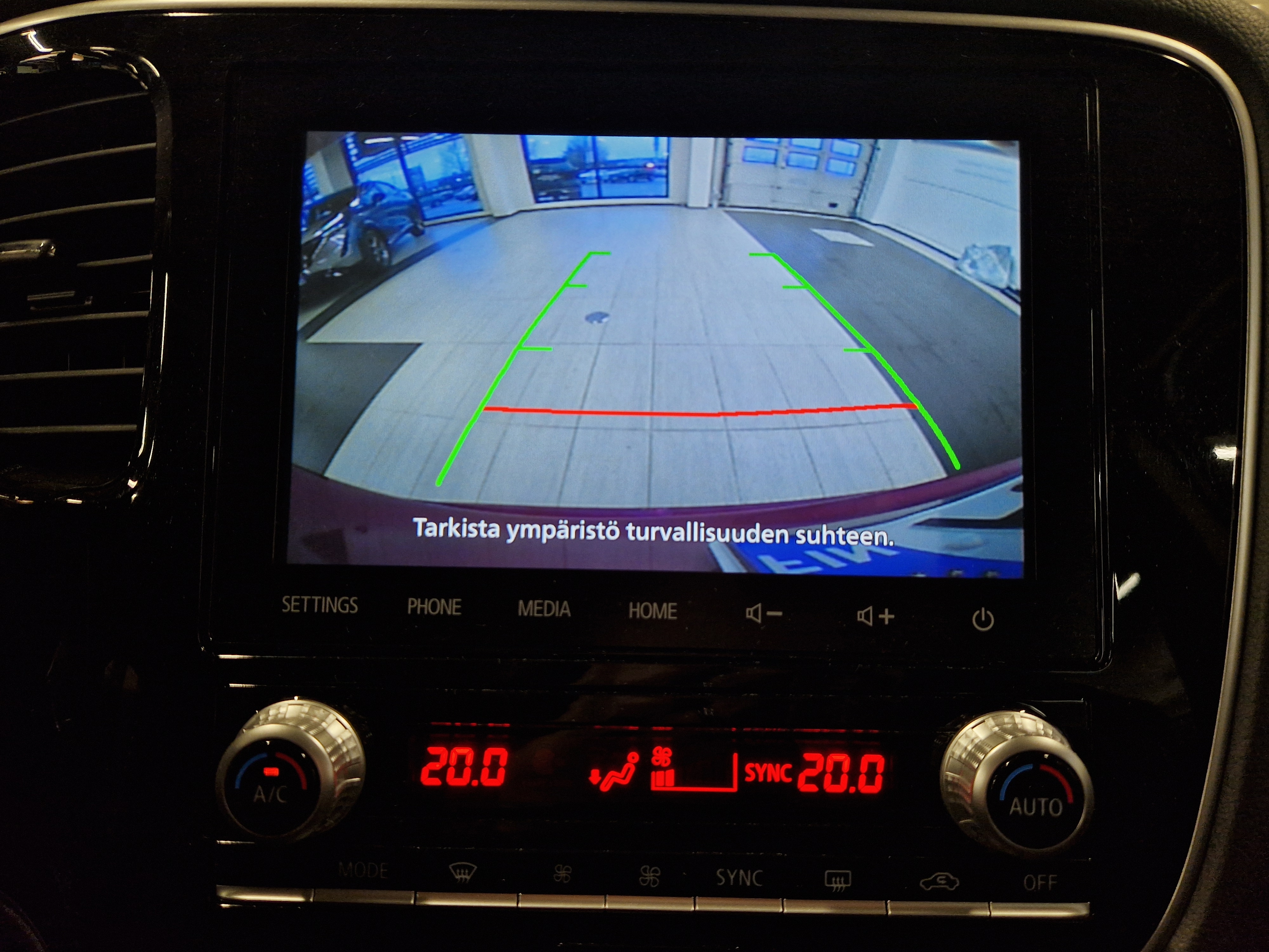 MITSUBISHI Outlander PHEV 2020