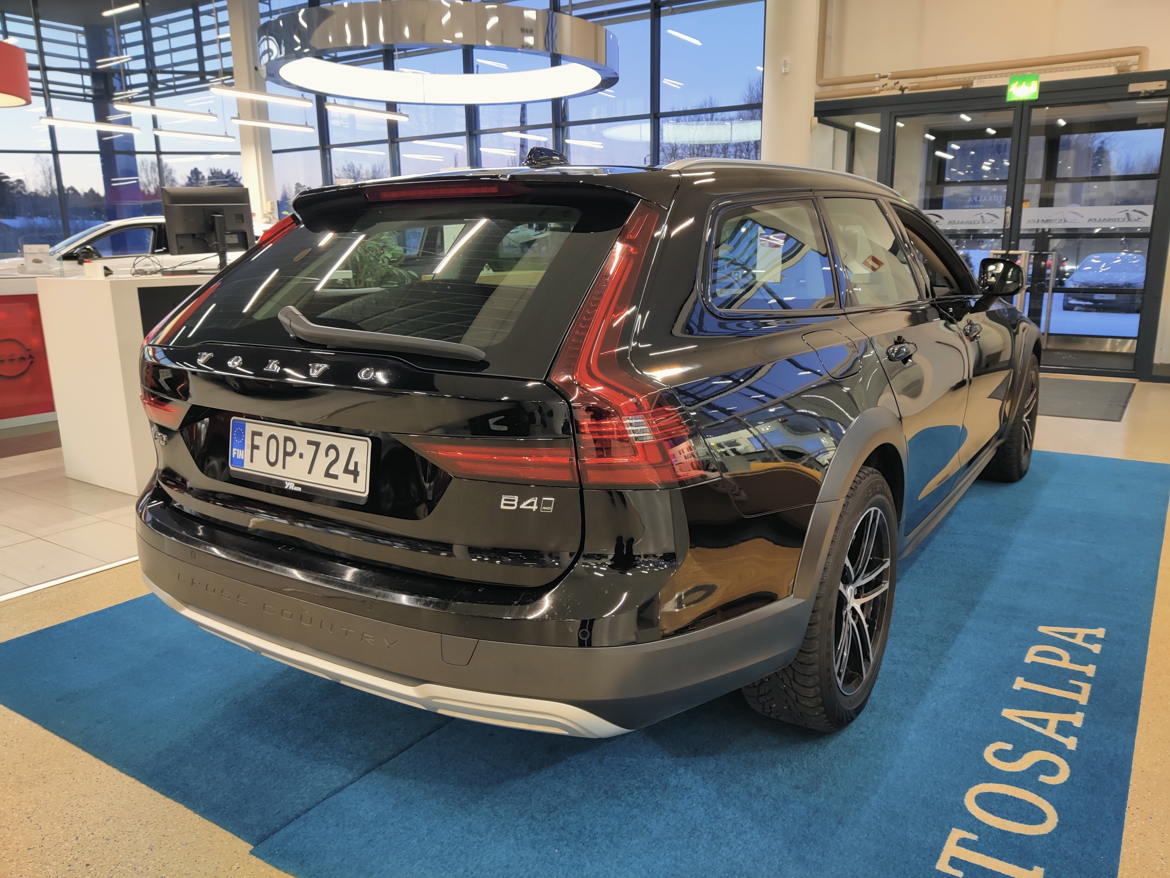 VOLVO V90 Cross Country 2021