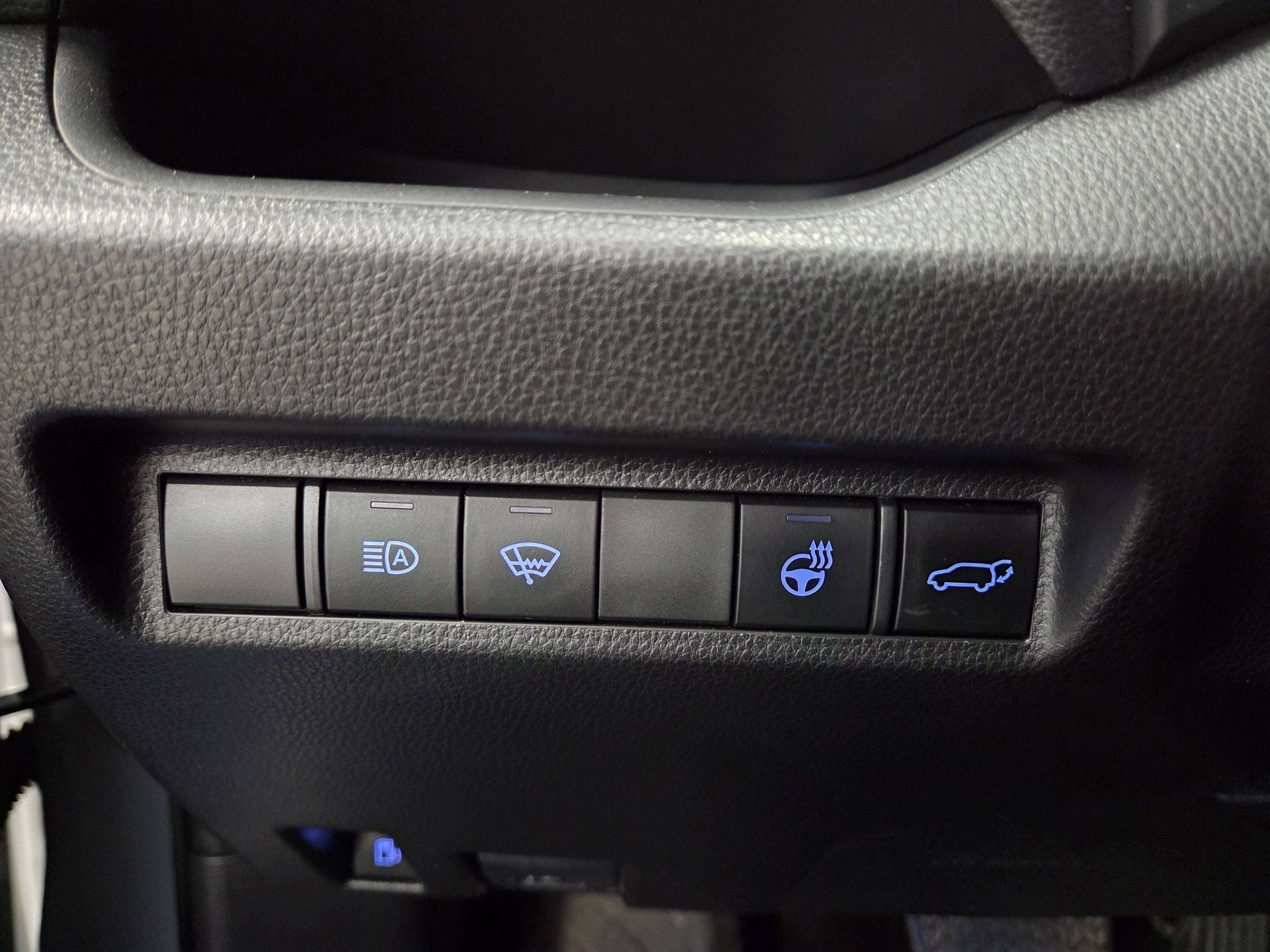 TOYOTA RAV4 2022