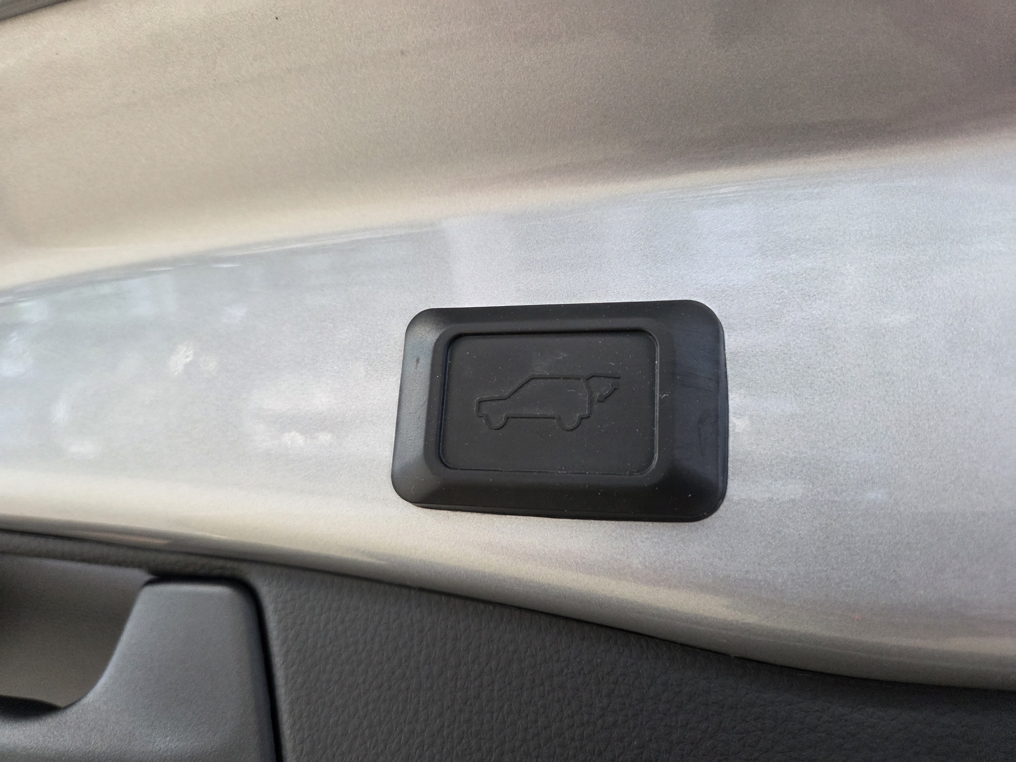 TOYOTA RAV4 2022