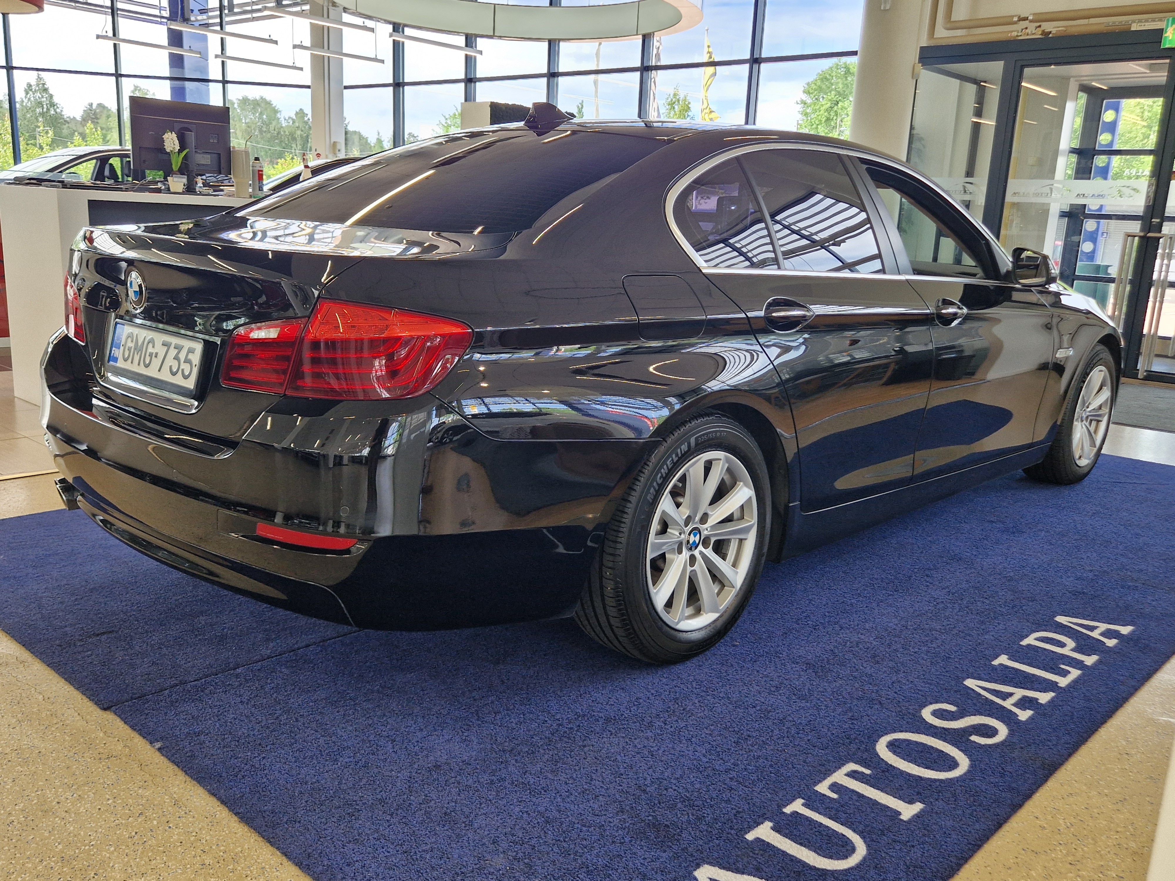 BMW 518 2016