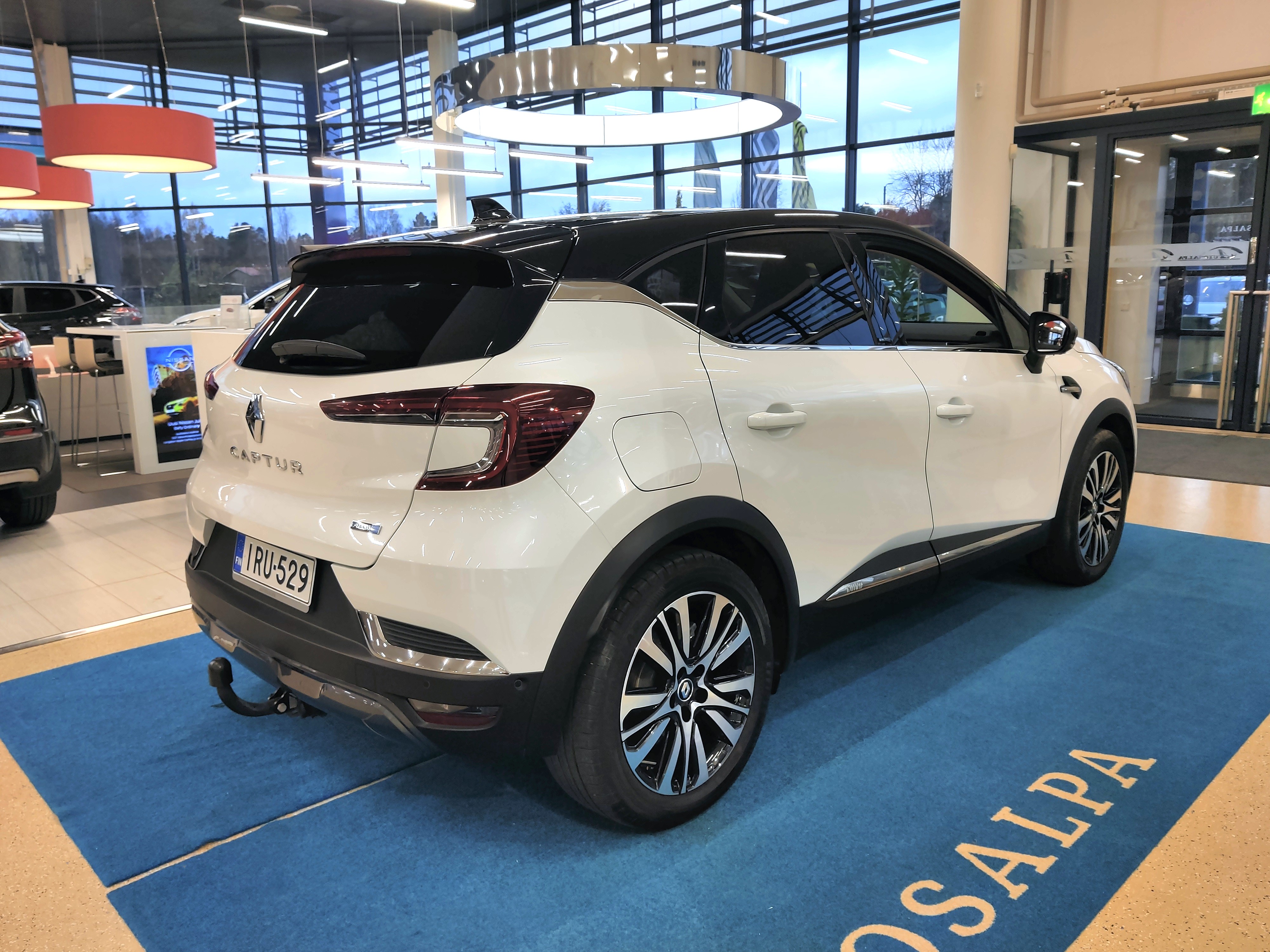RENAULT Captur 2021