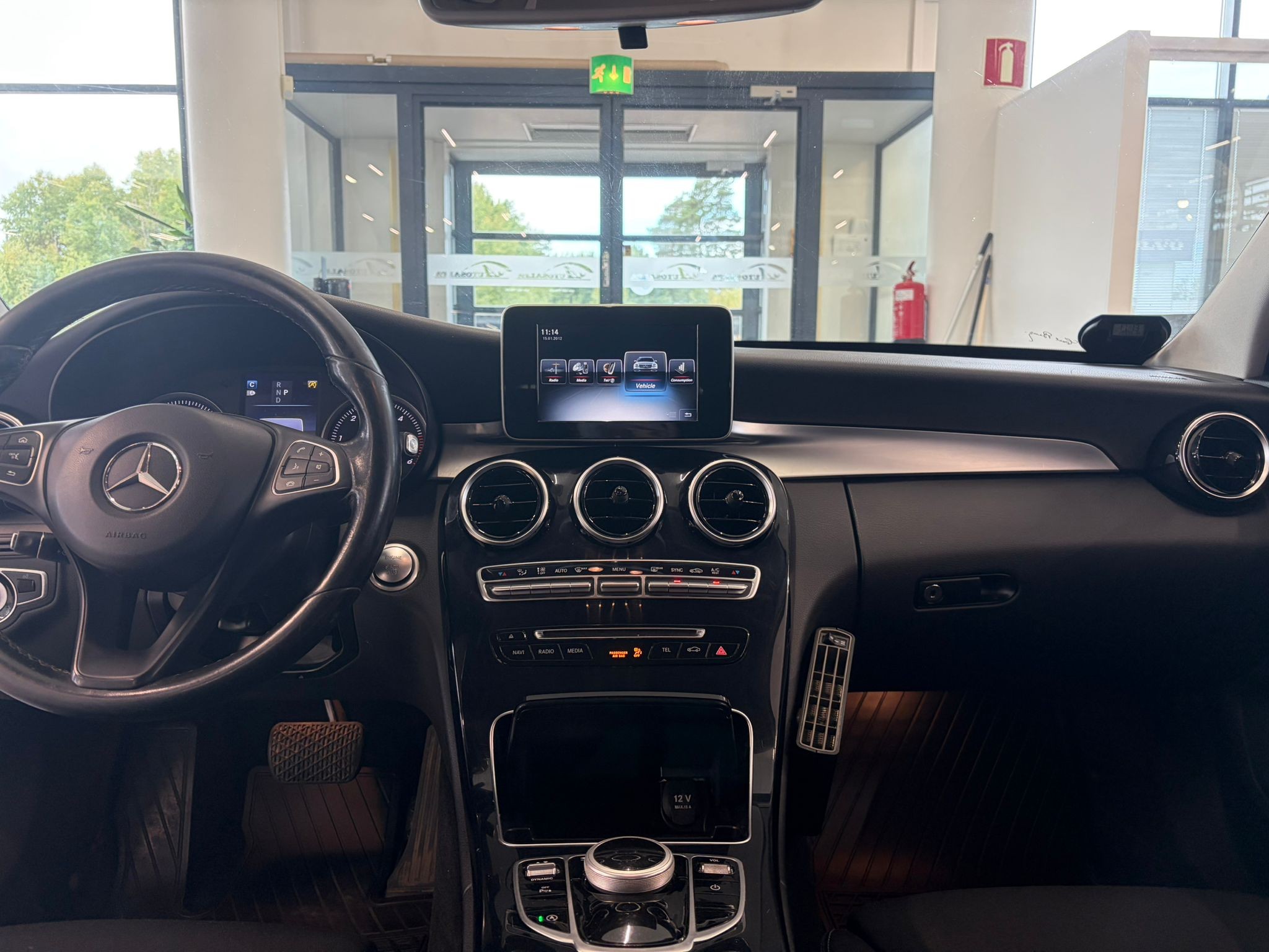 MERCEDES-BENZ C 2017