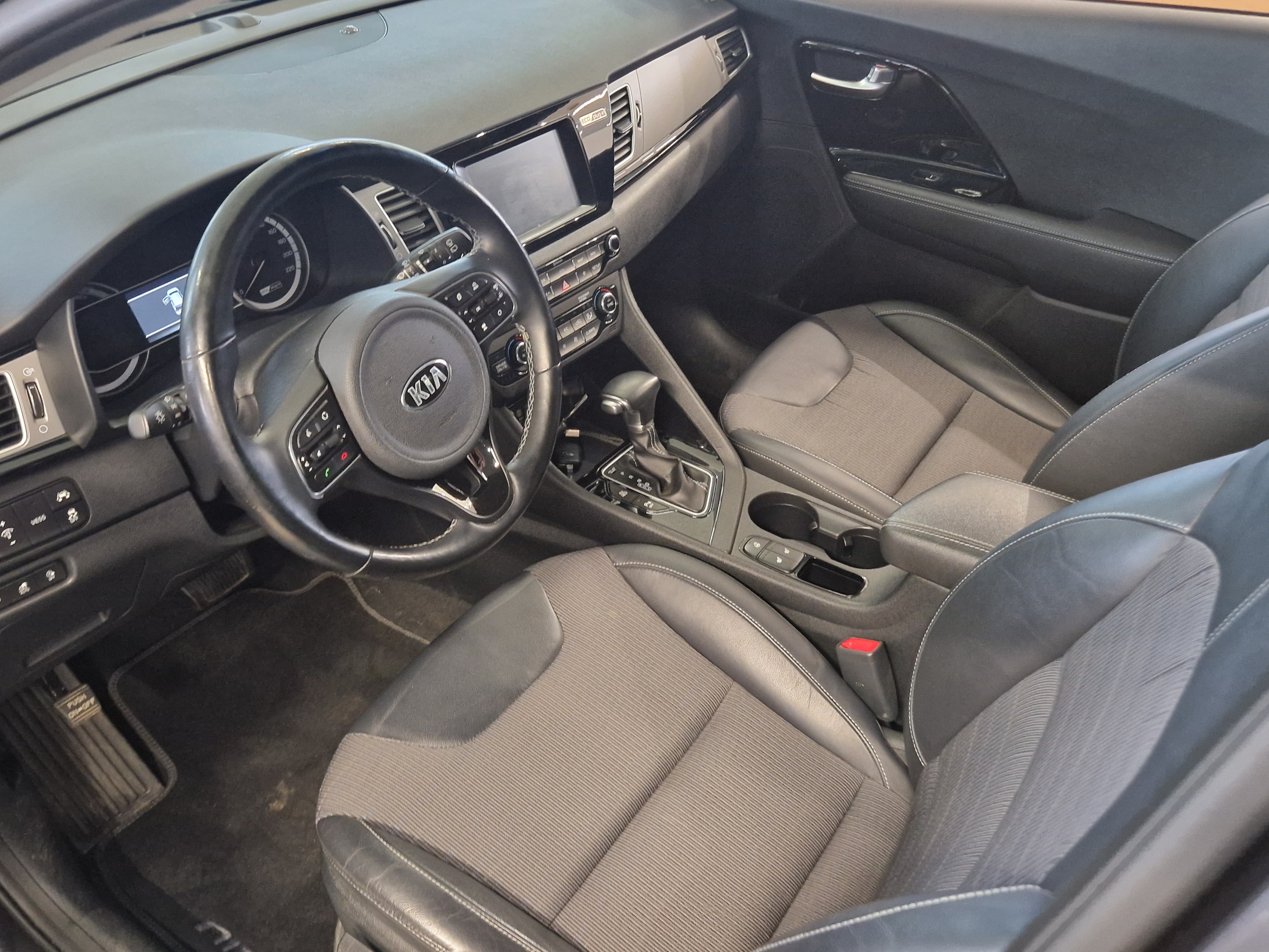 KIA Niro plug-in 2017