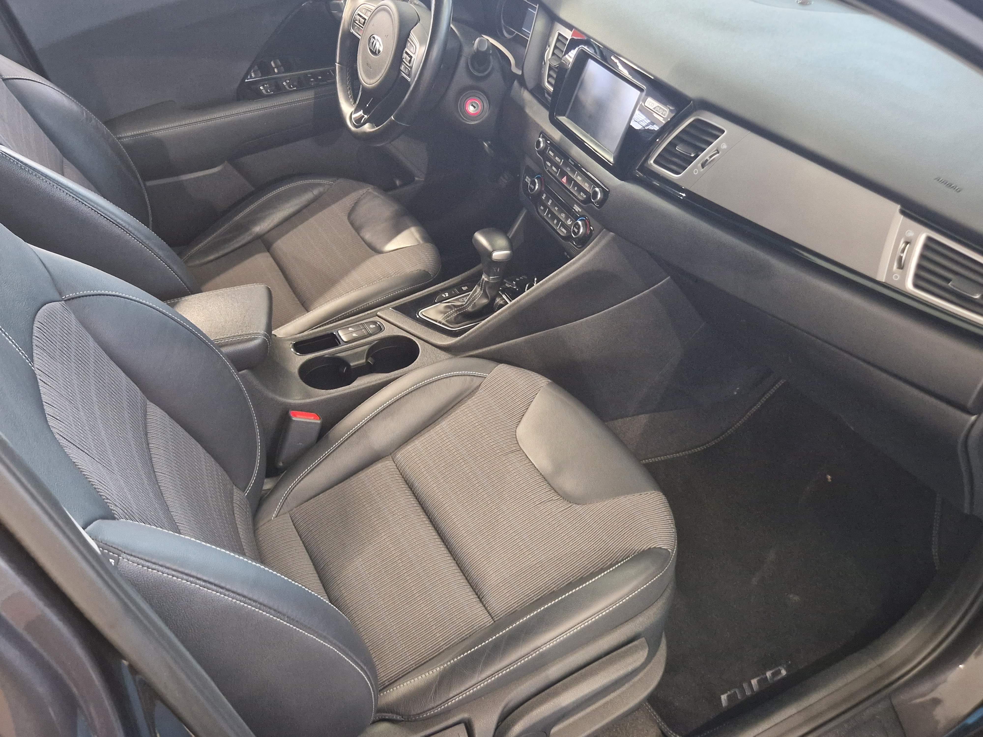 KIA Niro plug-in 2017